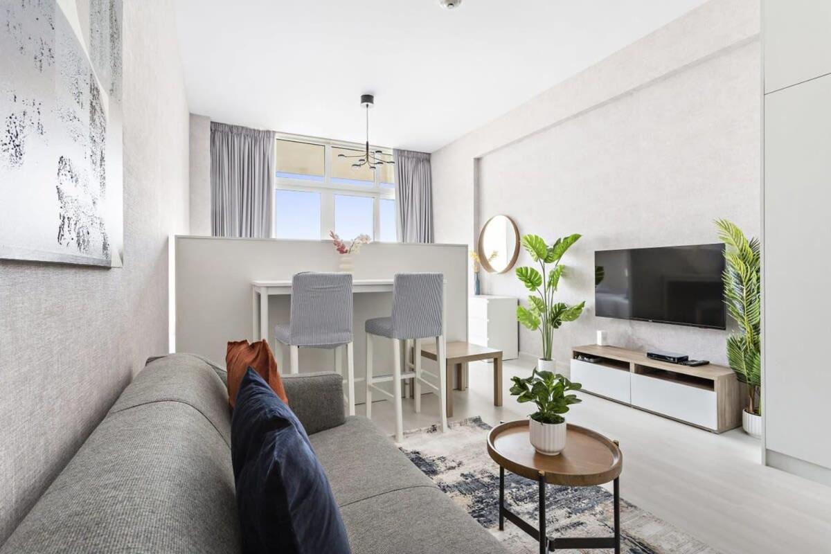 Apartment Silkhaus Majestic Studio With Sea View Palm Jumeirah Dubai