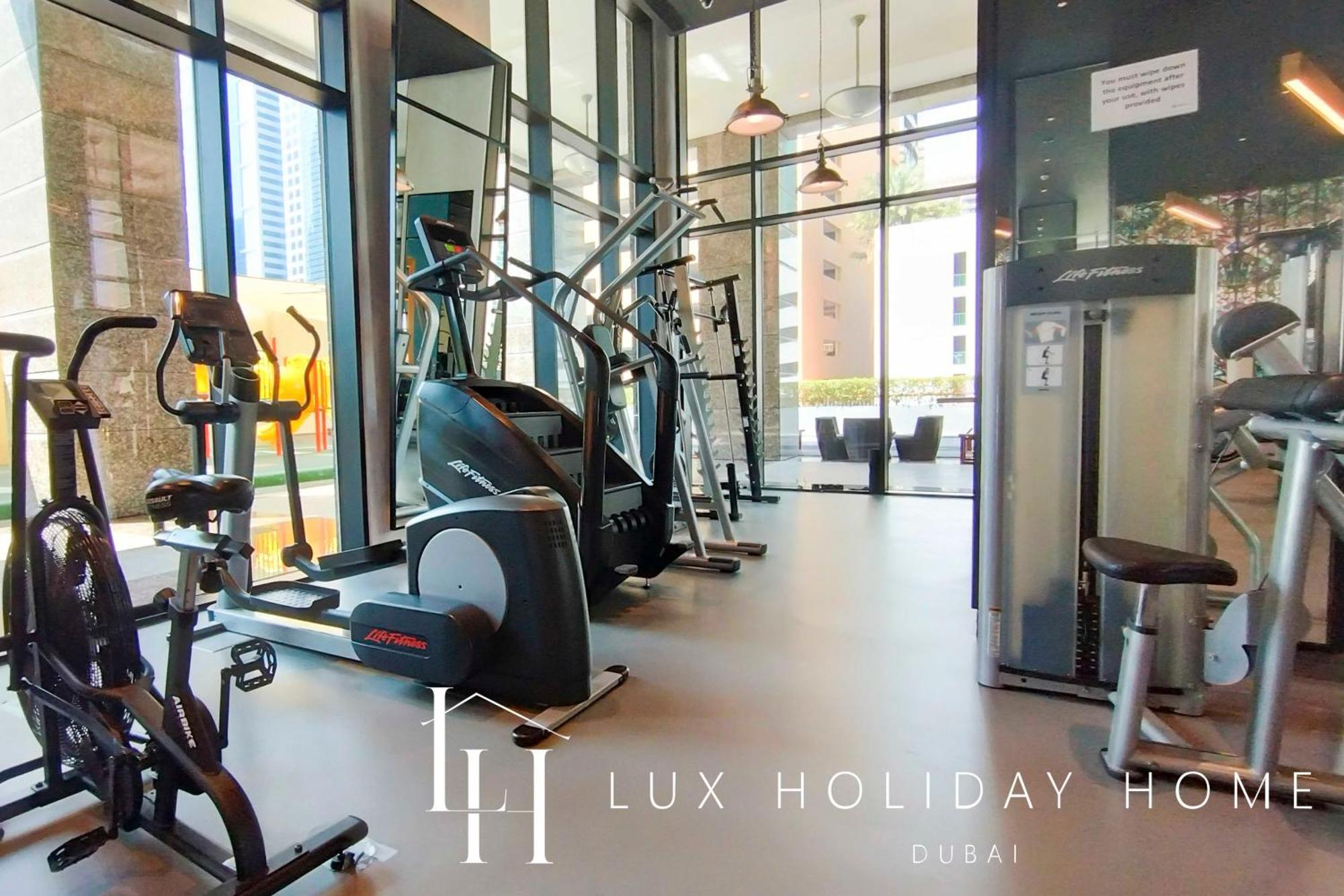 Lux The Elegant Difc Dubai