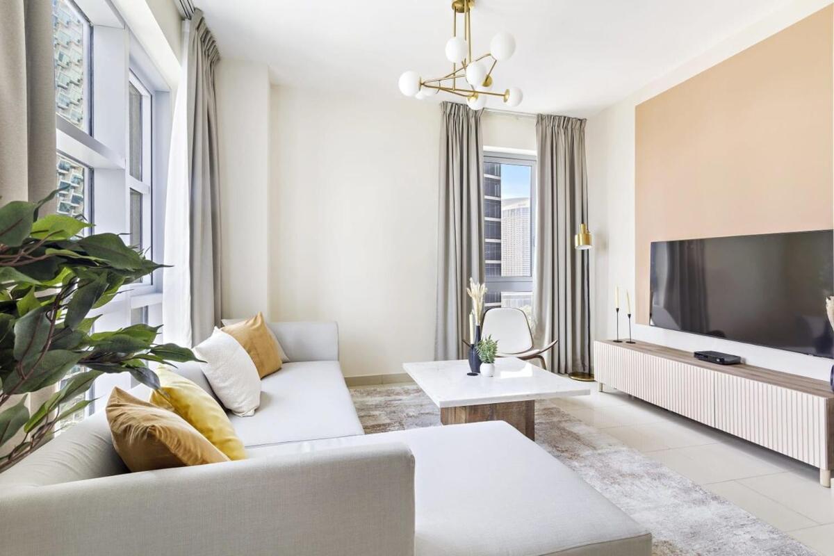 Silkhaus Burj Khalifa Walking Distance 1bdr In Downtown Dubái