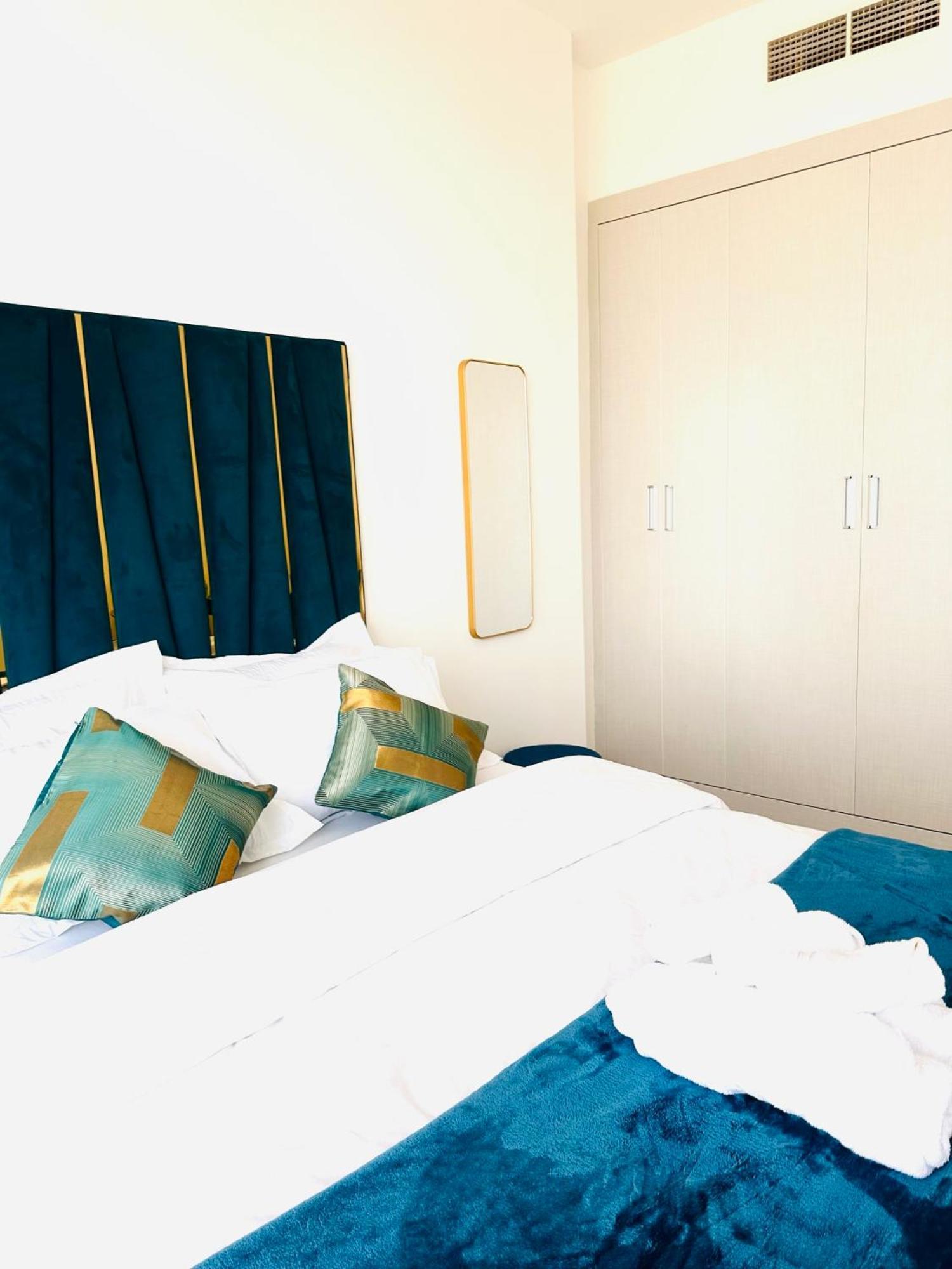 Luxurious & Modern In Jvc Appartement *