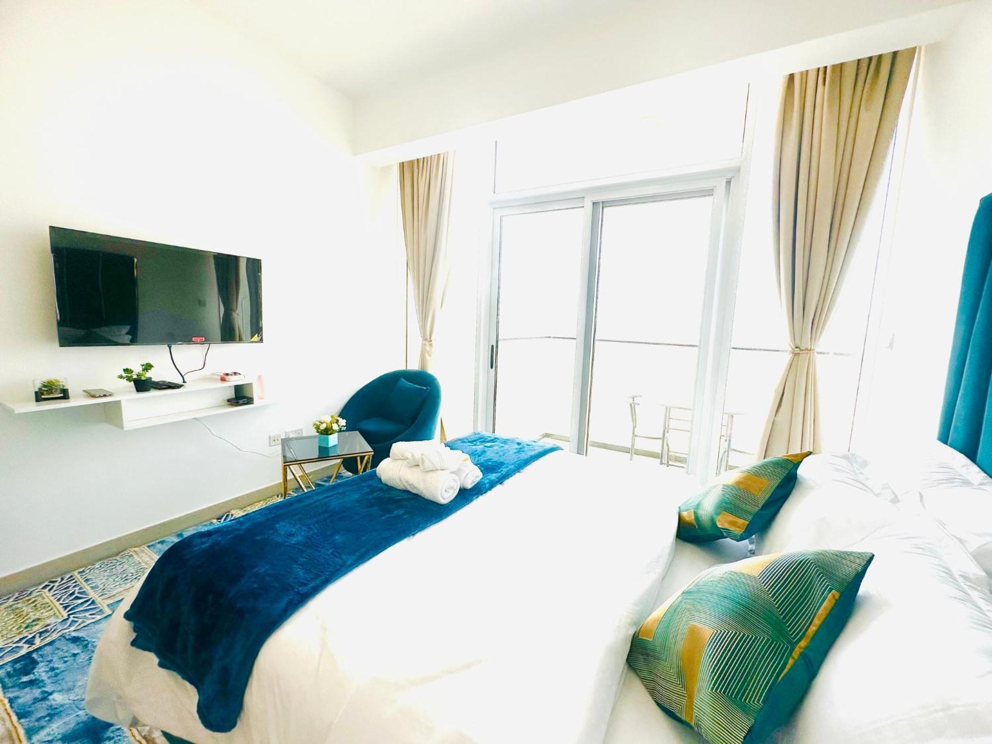 Appartement Luxurious & Modern In Jvc Dubaï