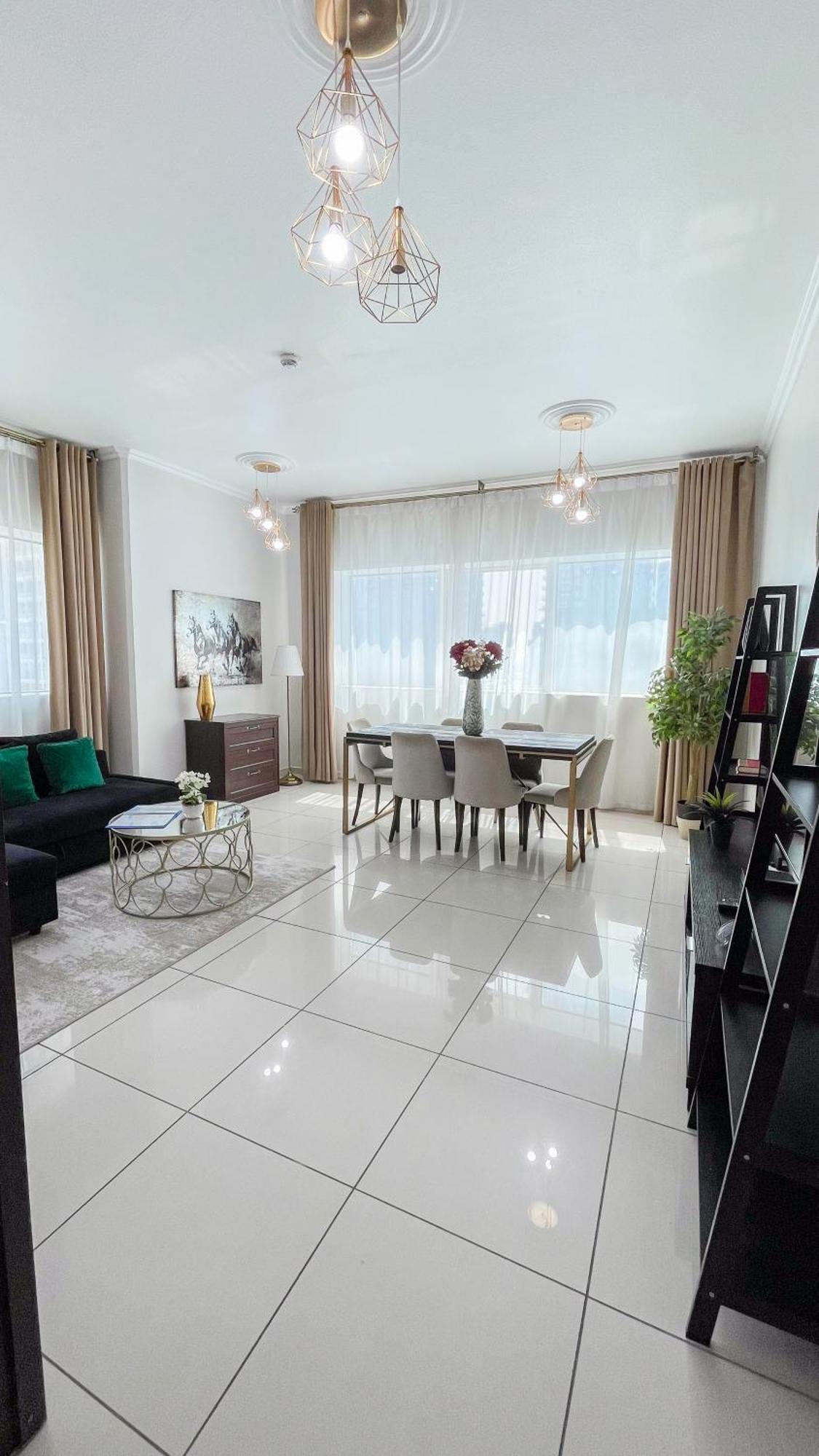 Two Continents Homes - Marvelous Marina Lägenhet *