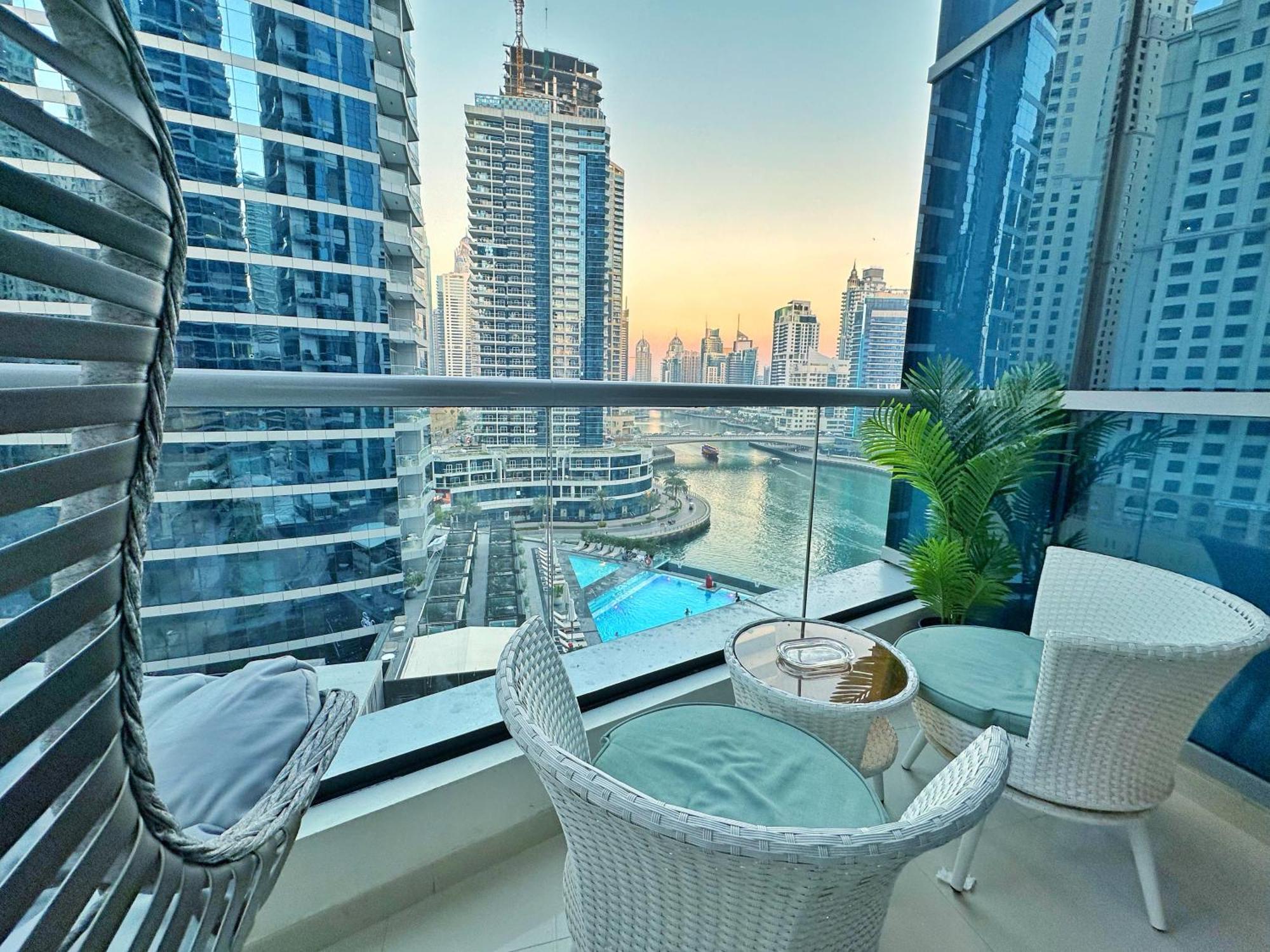 Apartemen Your Cosy Marina Retreat *