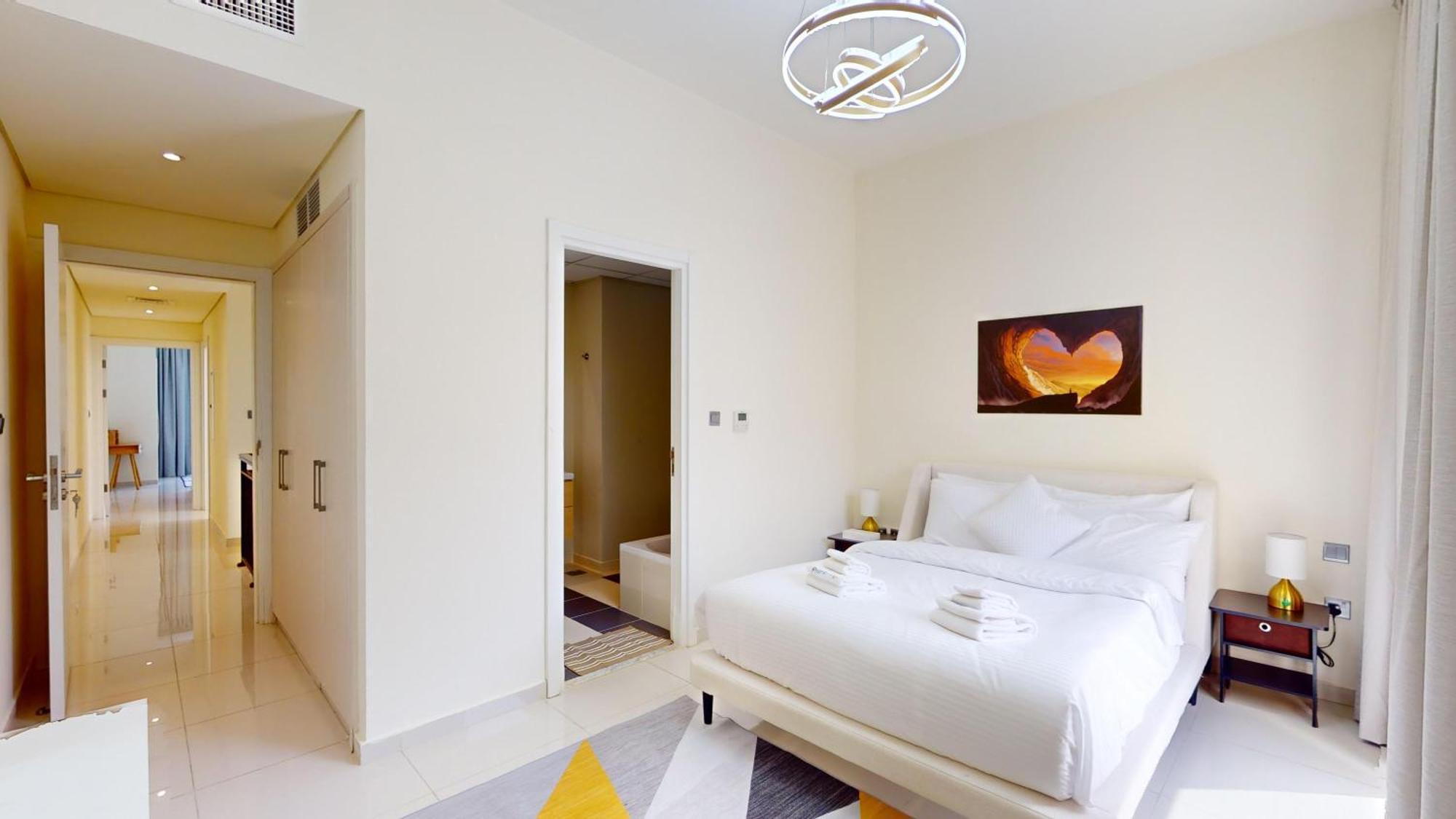 Pousada Primestay - Odora 3br Villa, Damac Hills 2 *