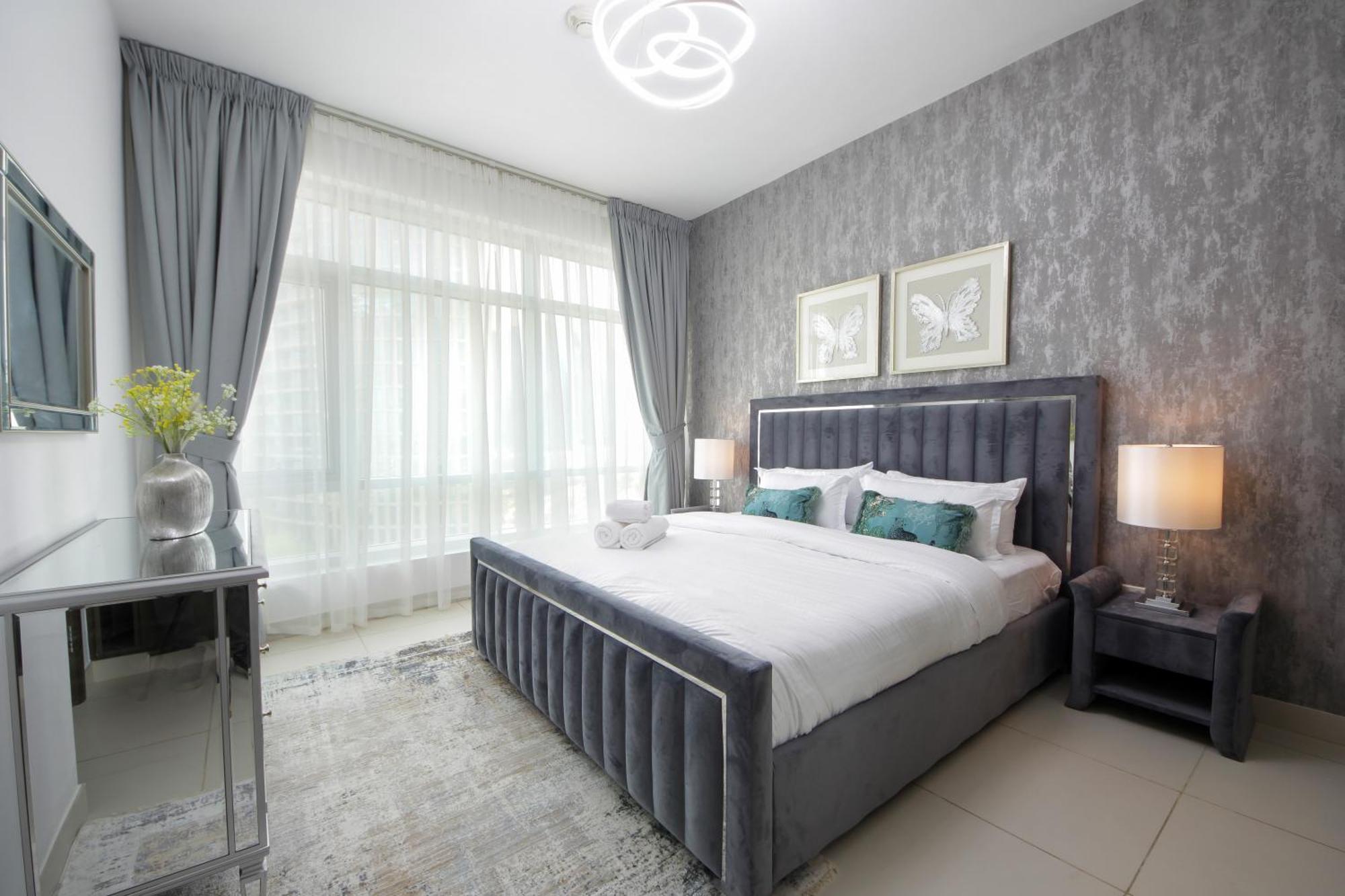 Appartement Spectacular 1bhk Near Mall In The Lofts East - Truebleu Homes