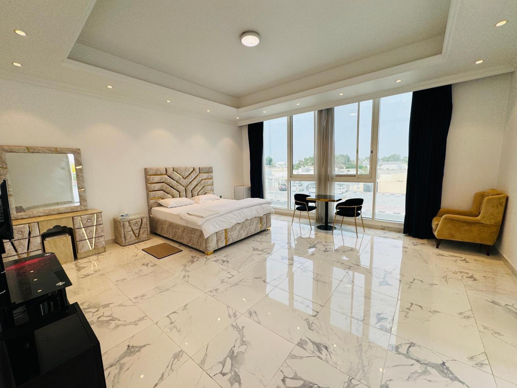 Centerpoint Duplex Maison d'hôtes