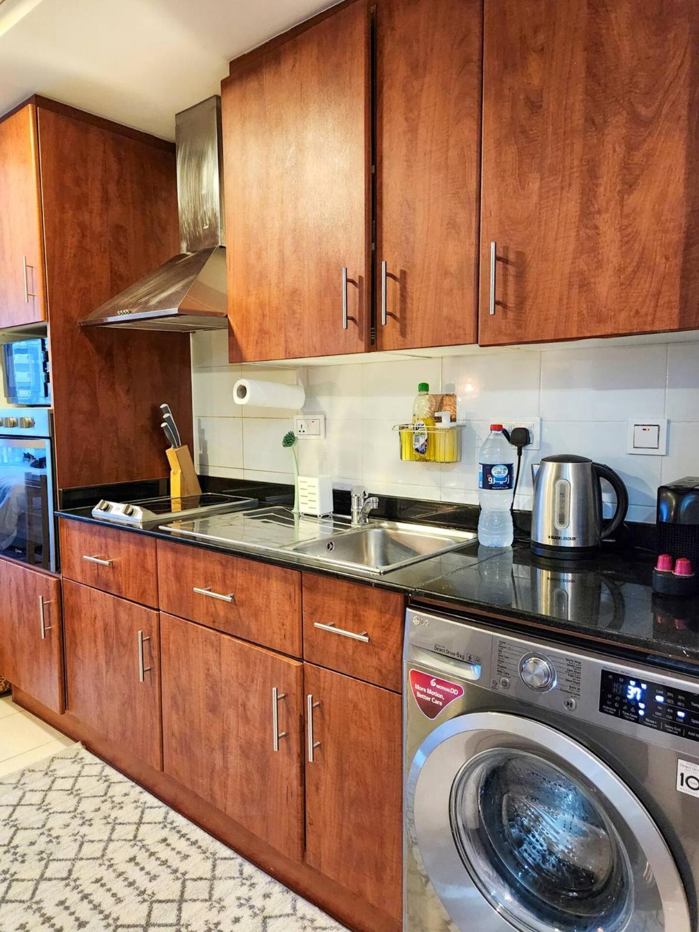 Rustic Elegance By The In Jlt Appartamento *