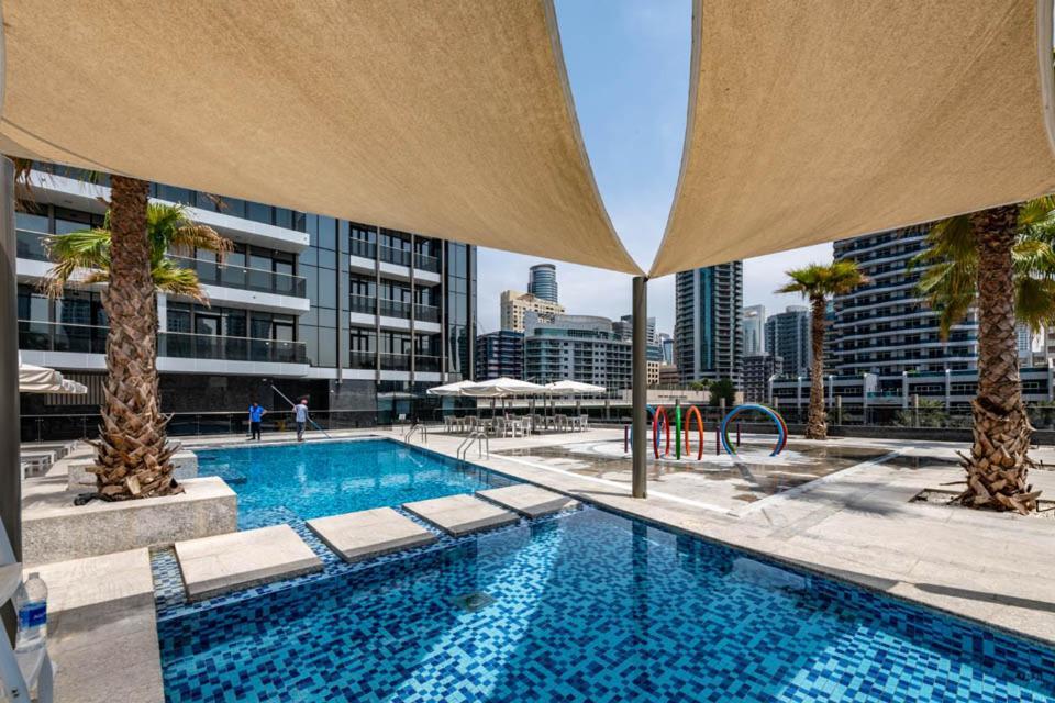 Chic And Contemporary At Sparkle Tower - 10ab6 Dubaï
