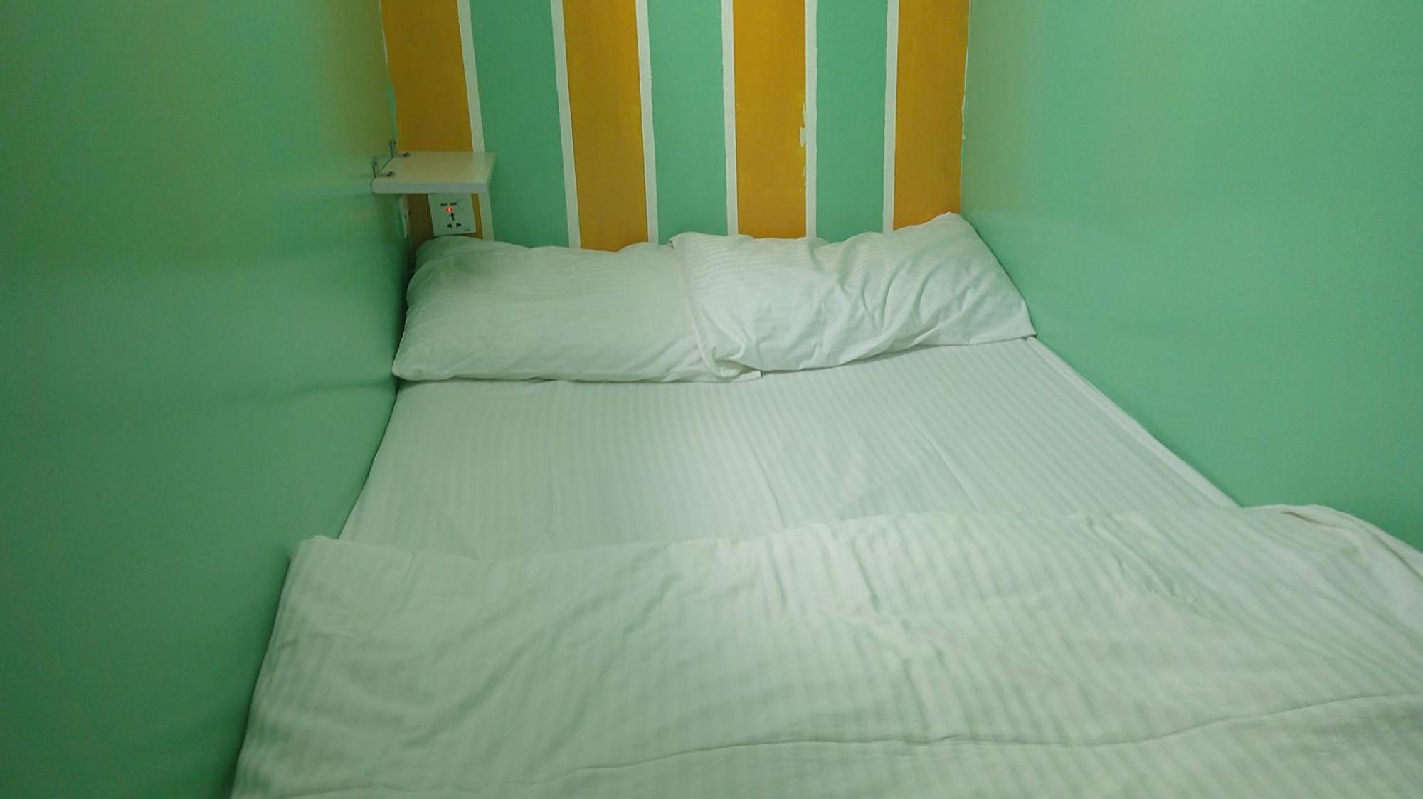 Hostel Ruby Star Loft Bed Partition G *
