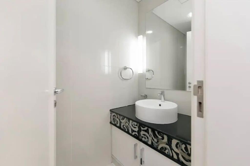 Lux Flat Next To Dubaimall With Burj Khalifa View! Appartement Dubai