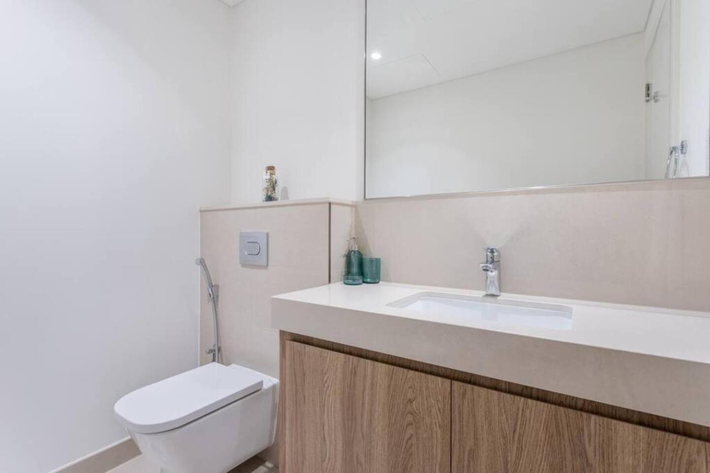 Lejlighed 3br Facing Mall 5 Min Walk To Burj Khalifa Dubai