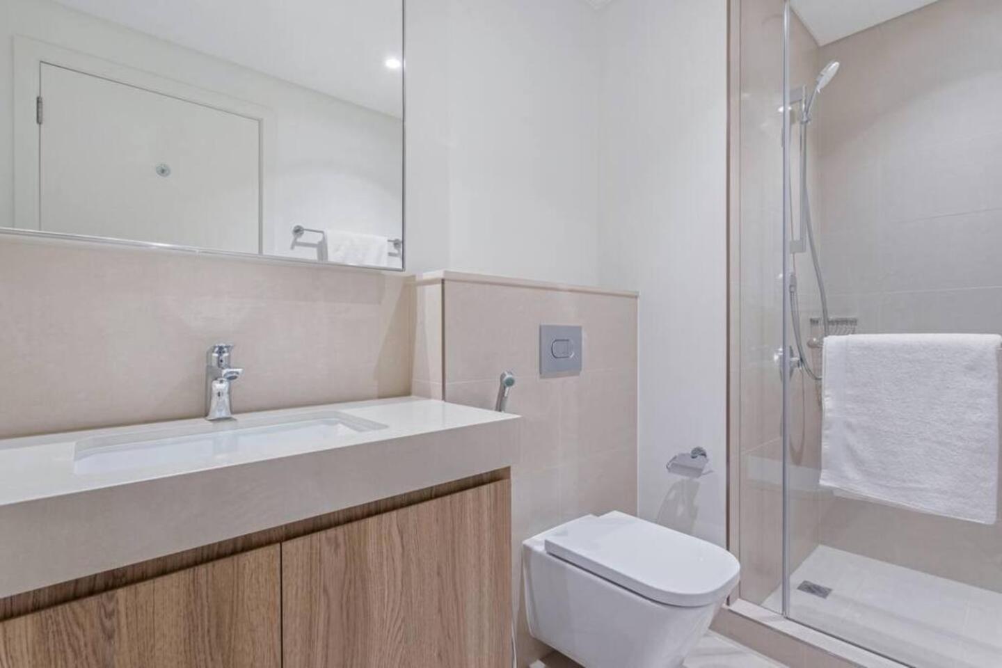 3br Facing Mall 5 Min Walk To Burj Khalifa Lejlighed *