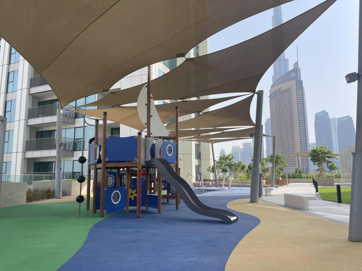 3br Facing Mall 5 Min Walk To Burj Khalifa Lejlighed Dubai