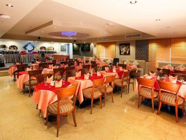 Versailles By Raviz Hotel Dubai