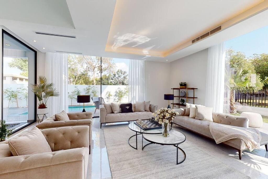 Villa Luxurious 5 Bed - Al Barari Dubái