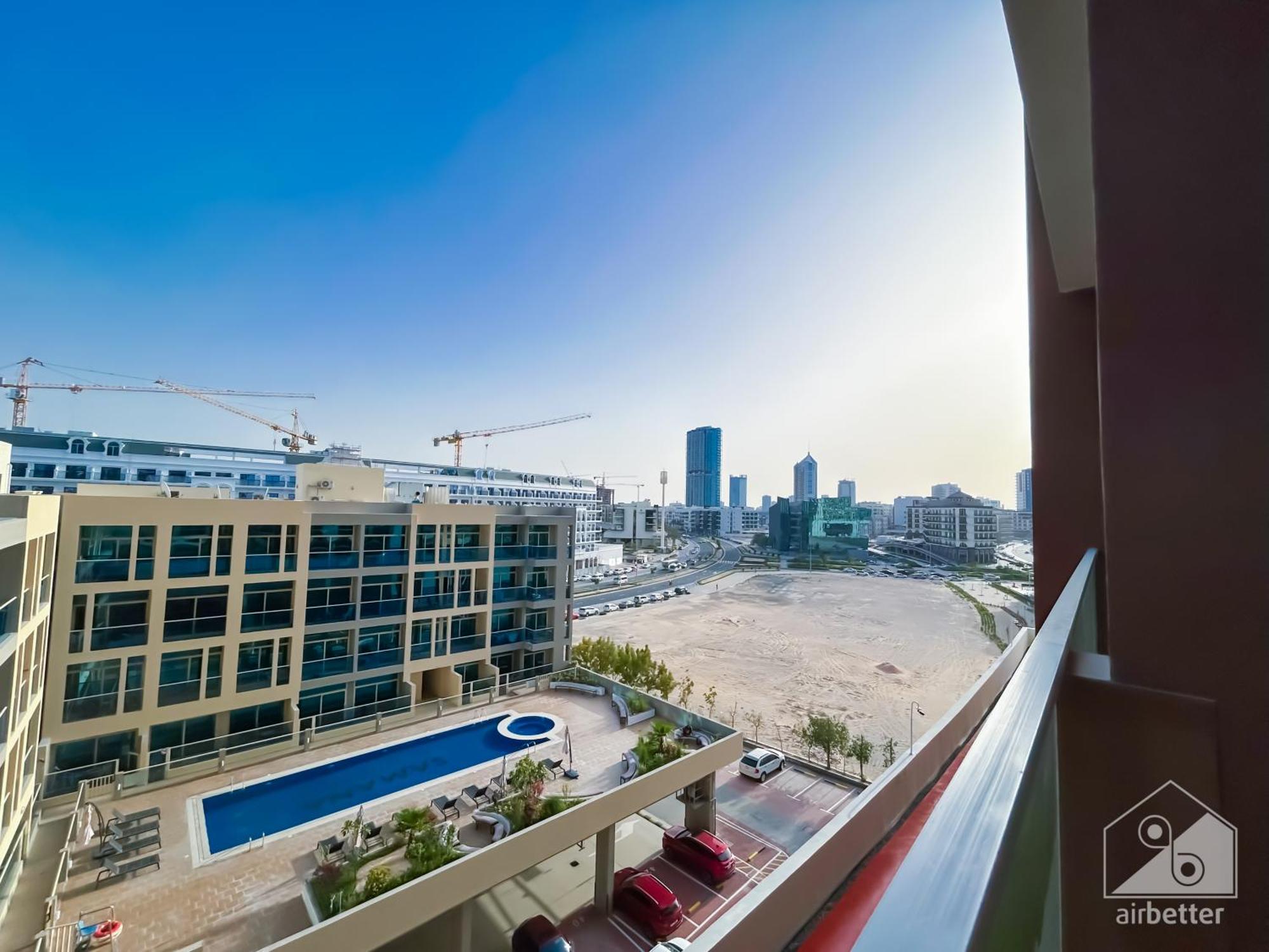 Apartment Stunning With Balcony In Arjan