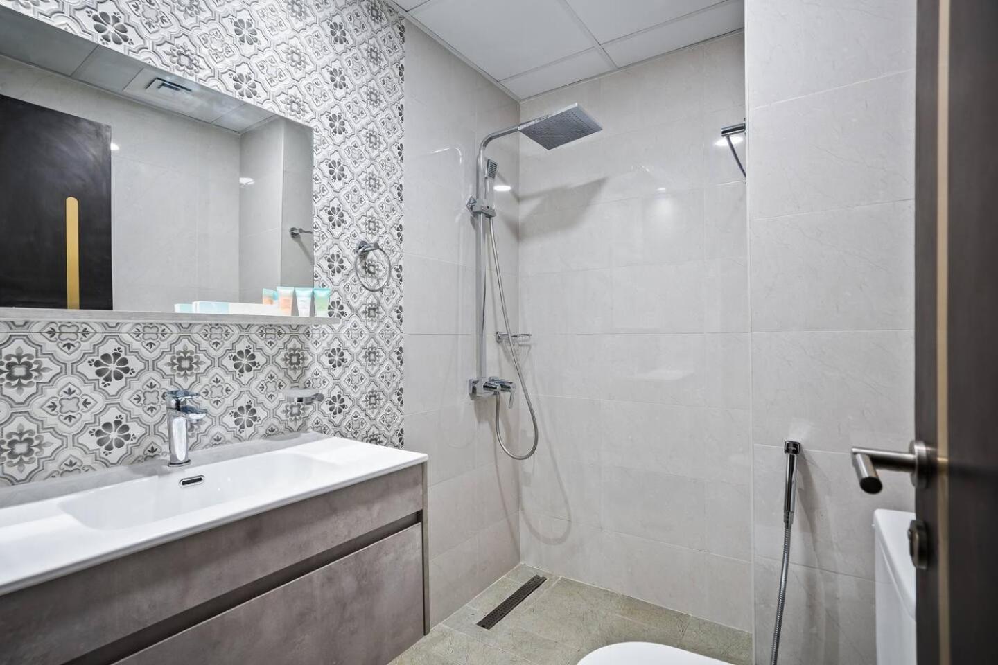 Apartamento Stylish Studio - Miracle Gardens