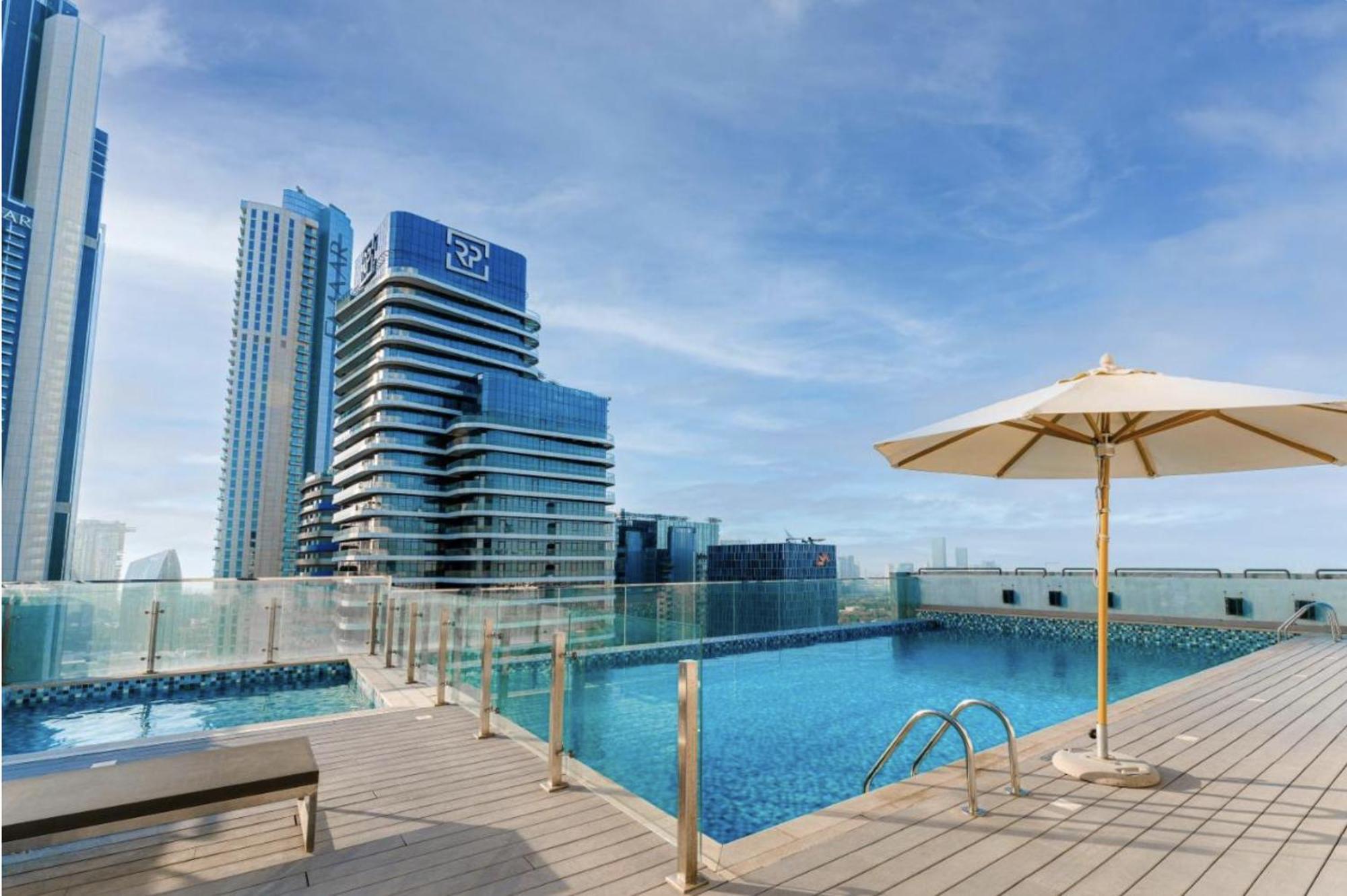 Apartment Refined 2 & Half Br In Mada Residences Near Mall *