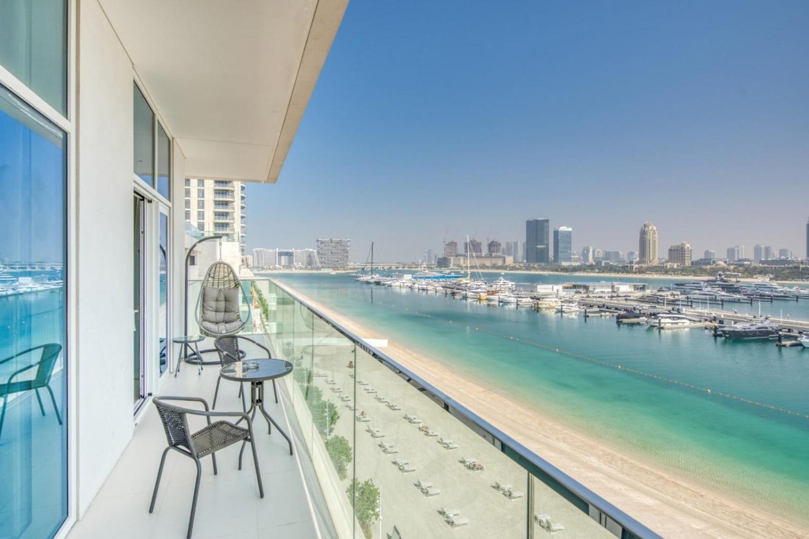 Luxury Beach Front Apartamento *