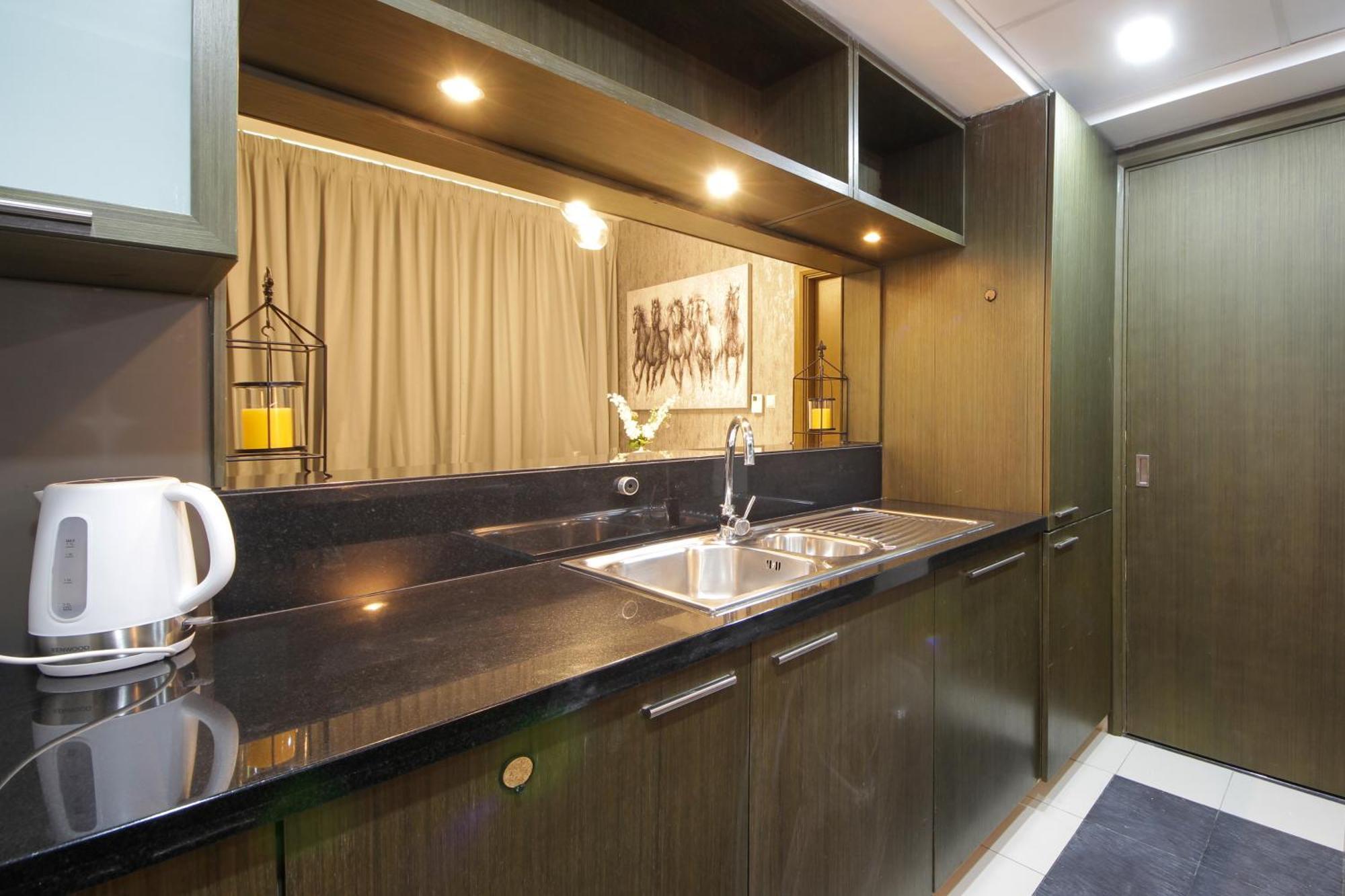 Spectacular 1bhk Near Mall In The Lofts East - Truebleu Homes Appartement