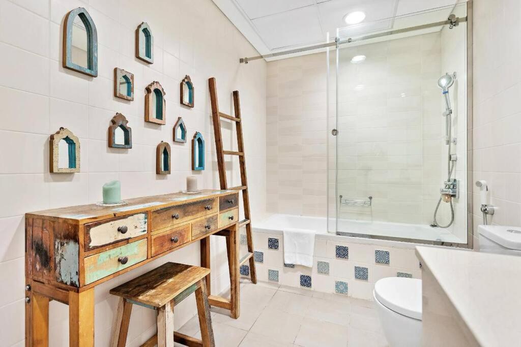 Koyo In The Heart Of Jbr - 3bdr Apartamento Dubái