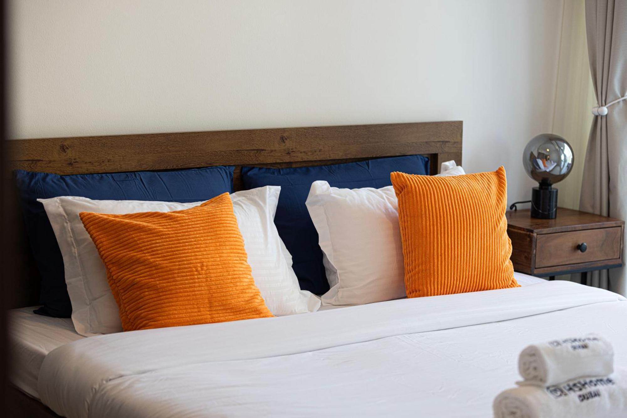 Appartement New Designed 2-br Downtown *
