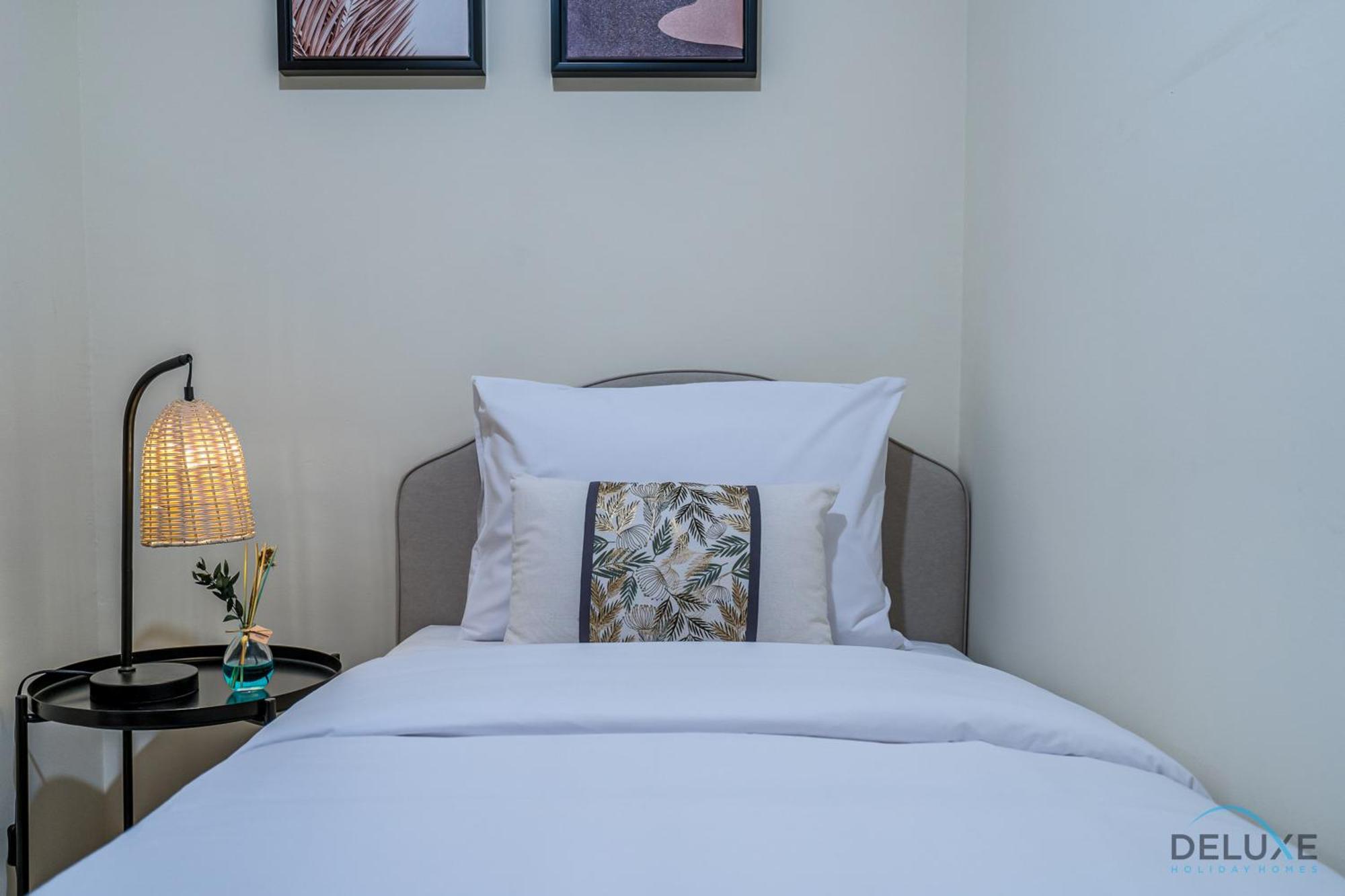 Sophisticated 3br W/ Assistant's At Al Fattan Marine Towers 2 Jbr By Deluxe Homes Appartement *