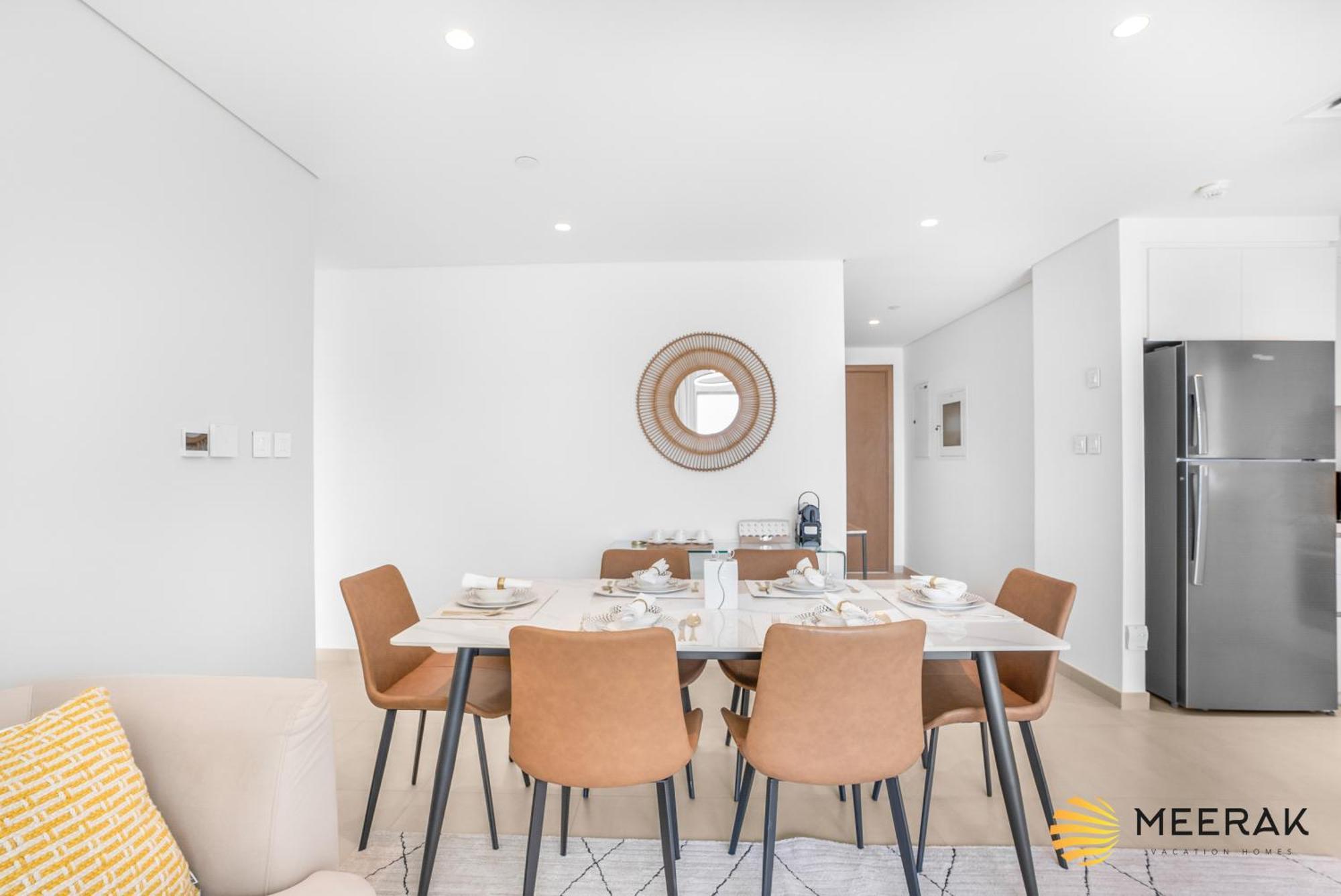 Meerak Homes - Burj Khalifa And Fountain View Downtown Elegance 2 Bed , Free Wifi, Parking, Gym And Pool Dubaï