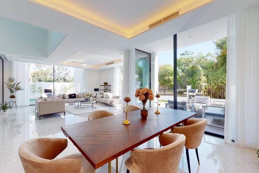 Luxurious 5 Bed - Al Barari Dubái