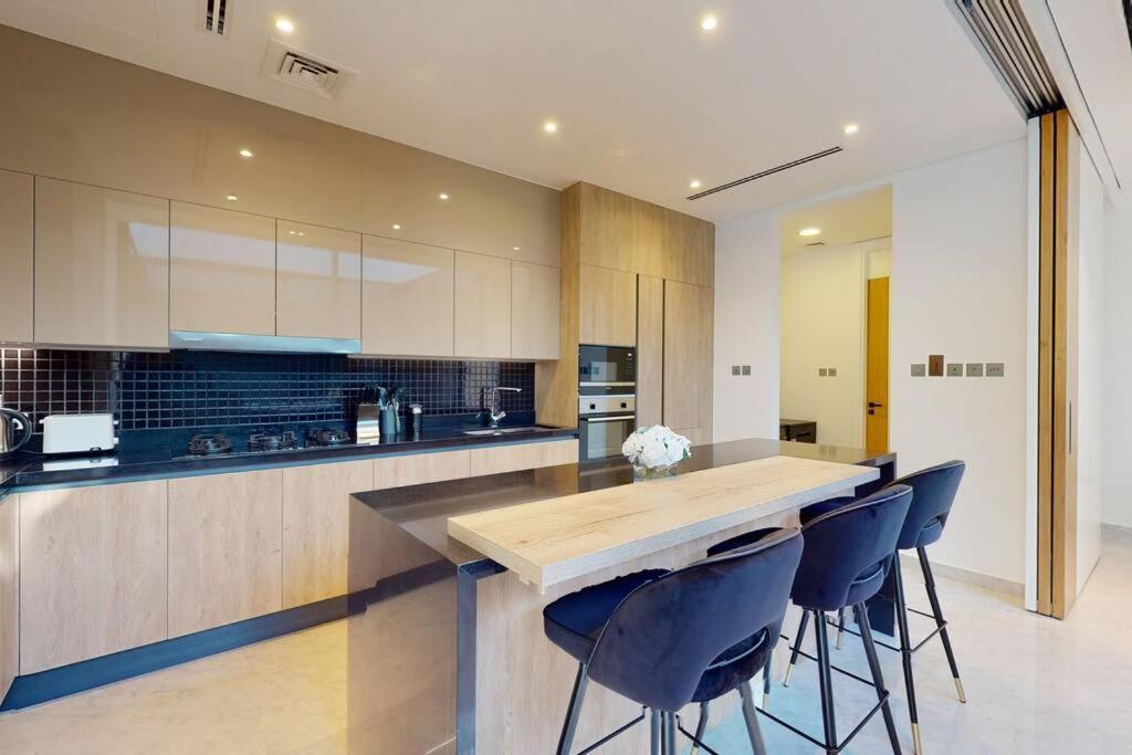 Villa Luxurious 5 Bed - Al Barari Dubái