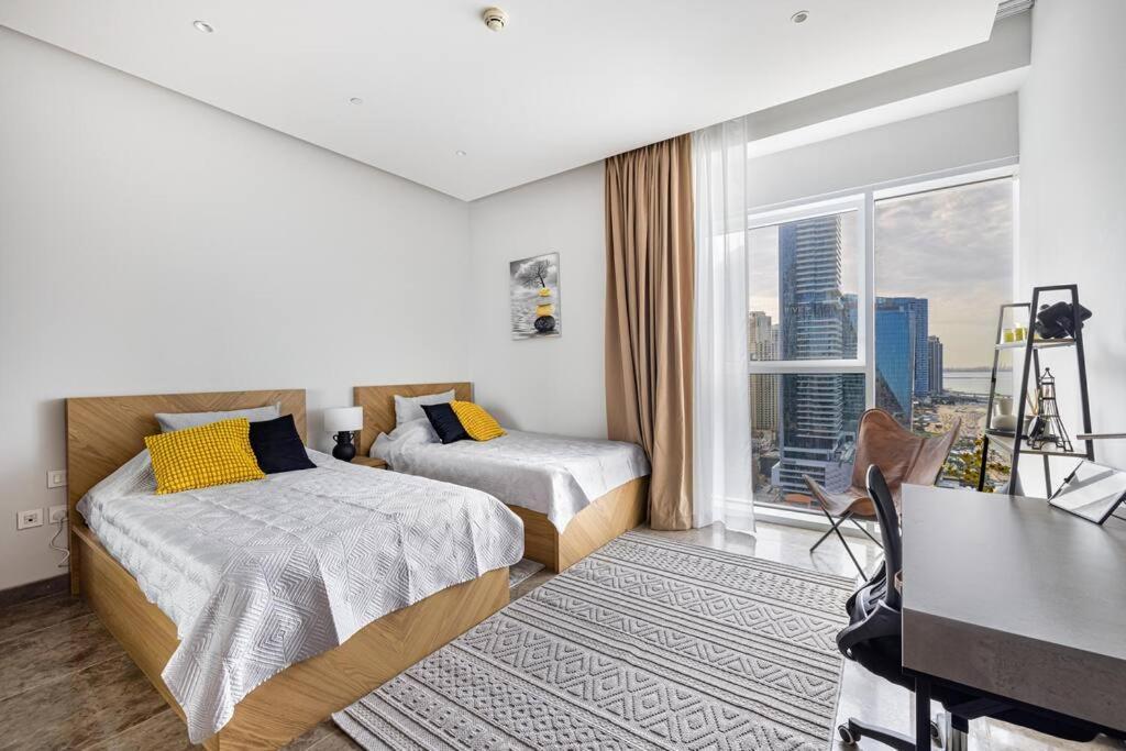 Apartamento Private Beach - 4br - 8 Sleep - Pool - 180 Grades Sea & Ain View - Huge Balcony - Parking - Prime Location