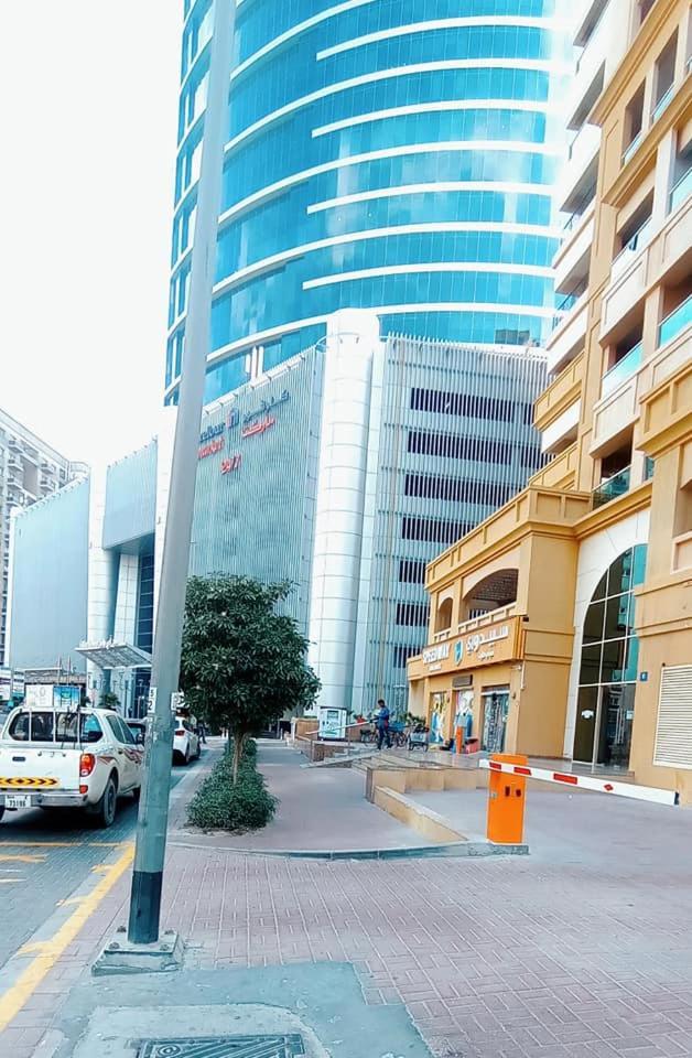 Deluxe Couple Partition In Tecom Near Metro *