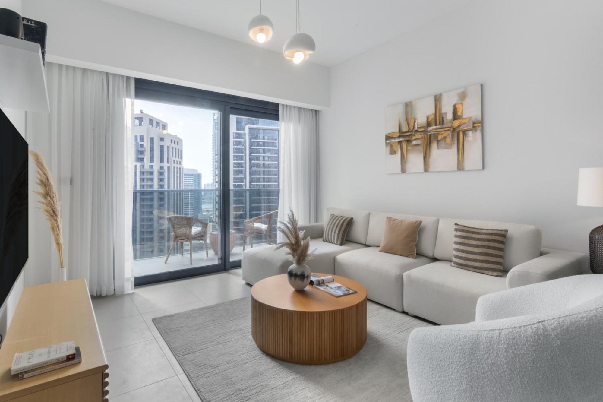 Casa de Férias Downtown Dubai- 2br In Act Towers