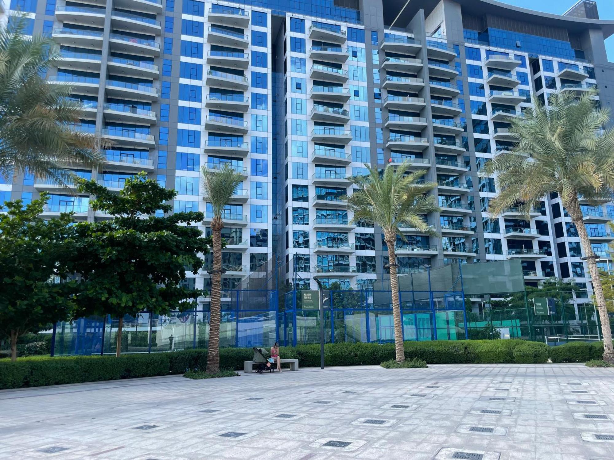 Beachfront Haven Apartamento