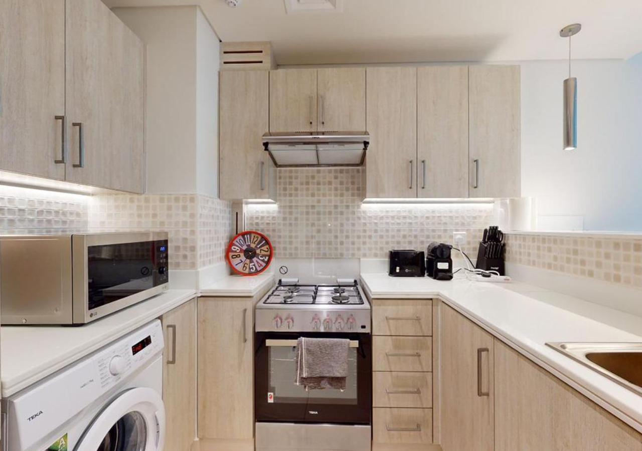 Apartamento Beachfront Haven