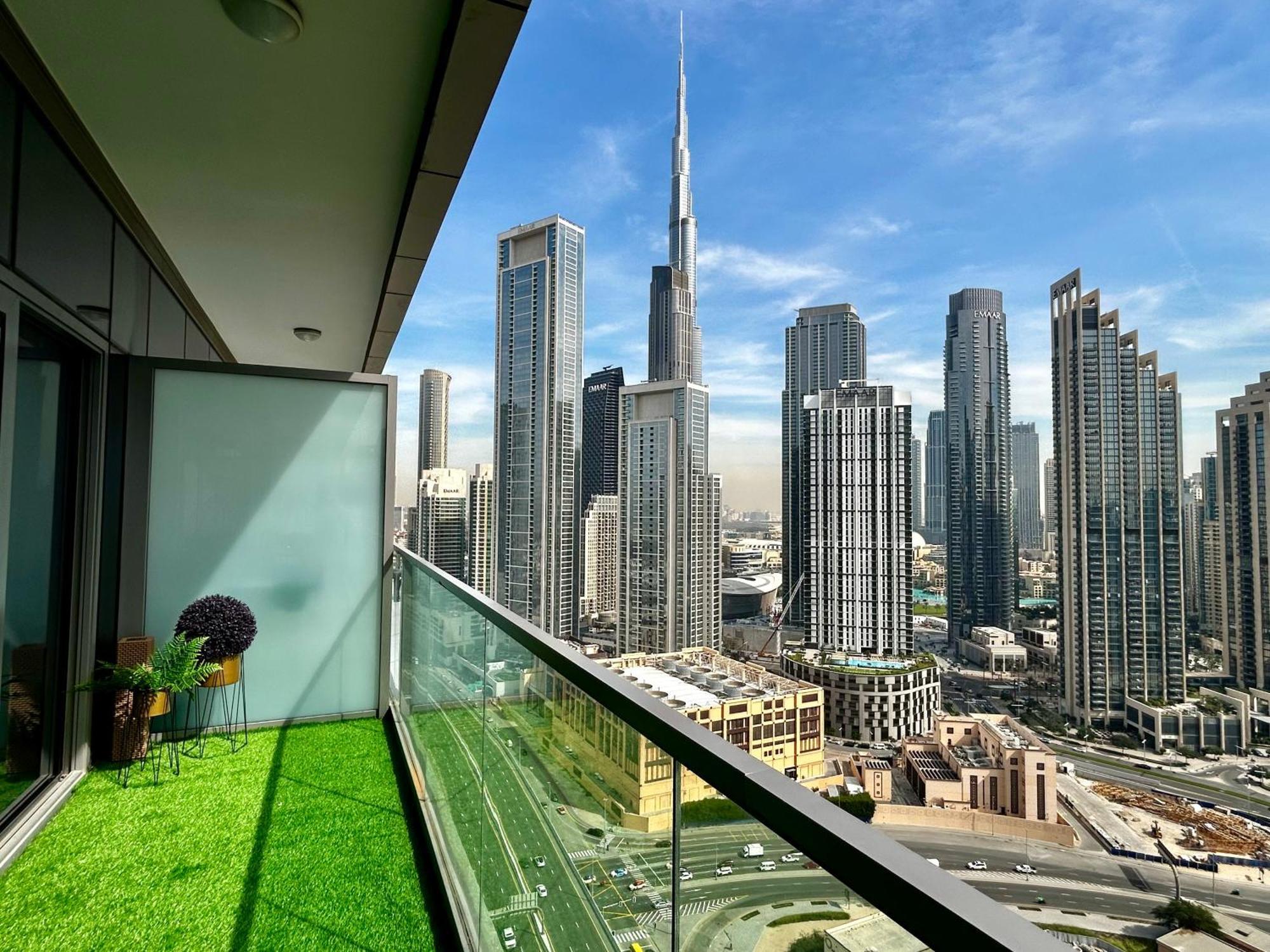 Burj Khalifa Views 2br With Infinity Pool Downtown Appartamento Dubai