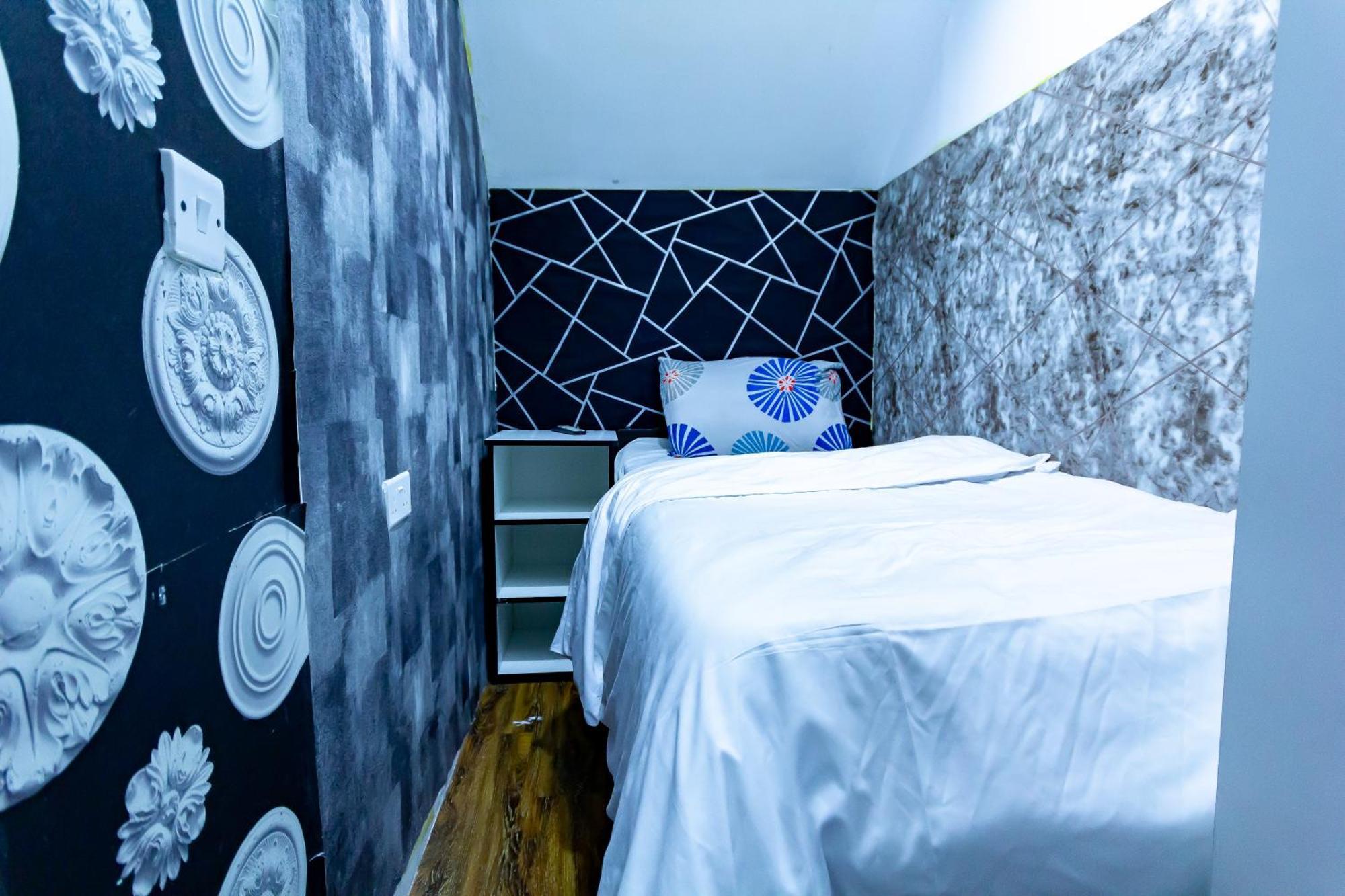 Relaxing Private In Compound Housing Near Burj Alarab 124
