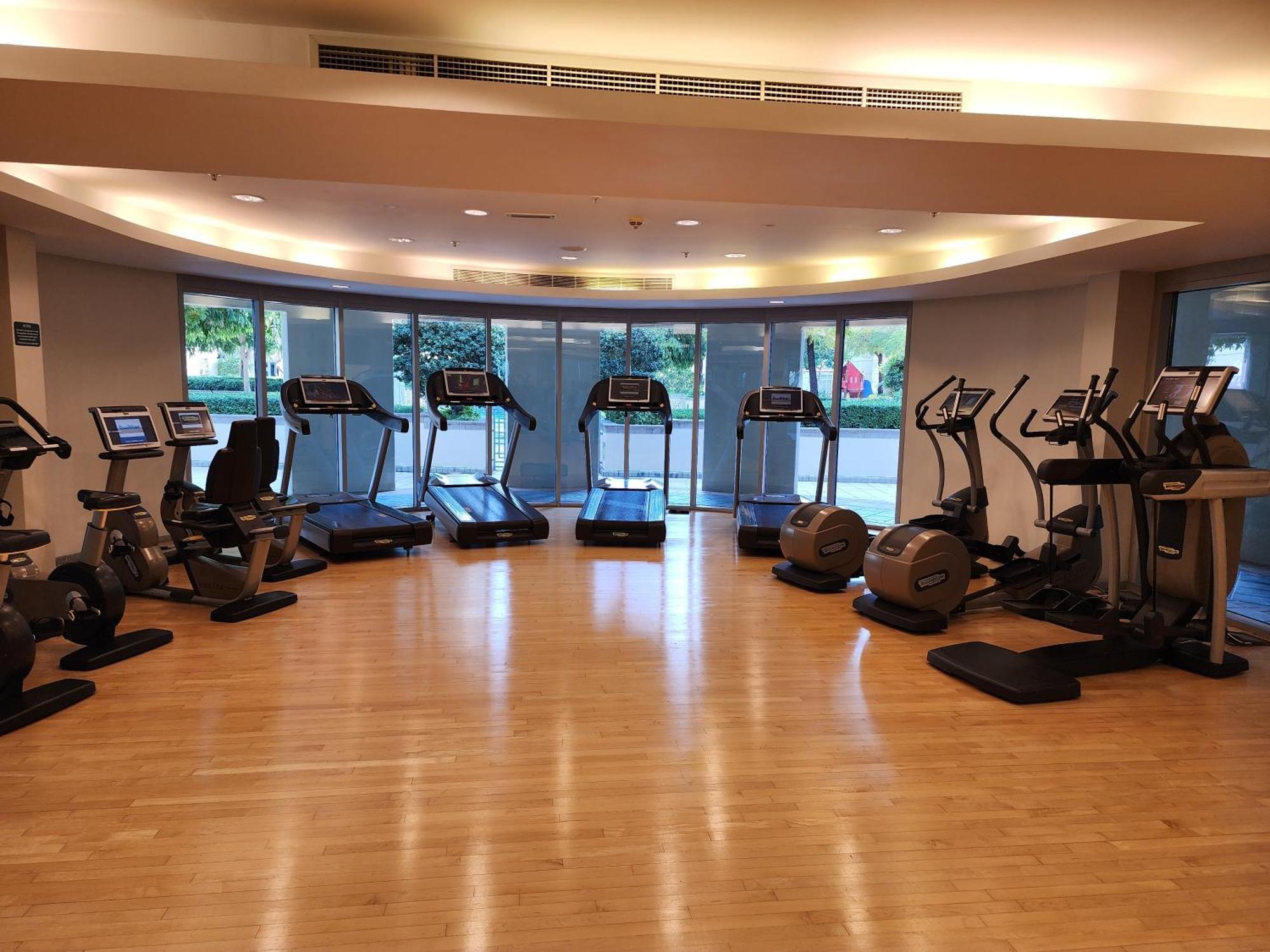 Downtown Oasis, Burj Khalifa Views, Luxury Amenities Appartement Dubai
