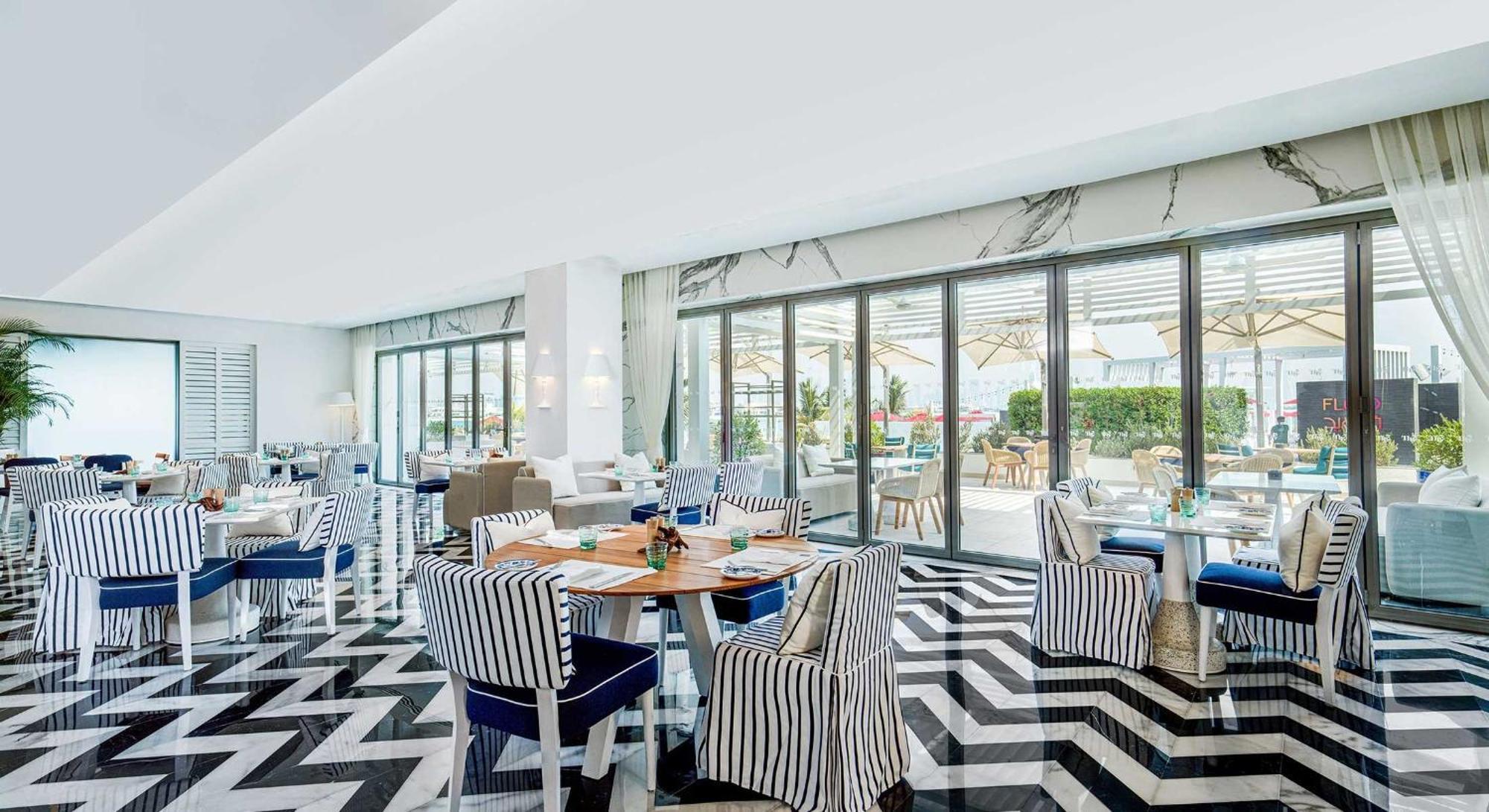 Complex Th8 Palm Resort, Vignette Collection By Ihg Dubai