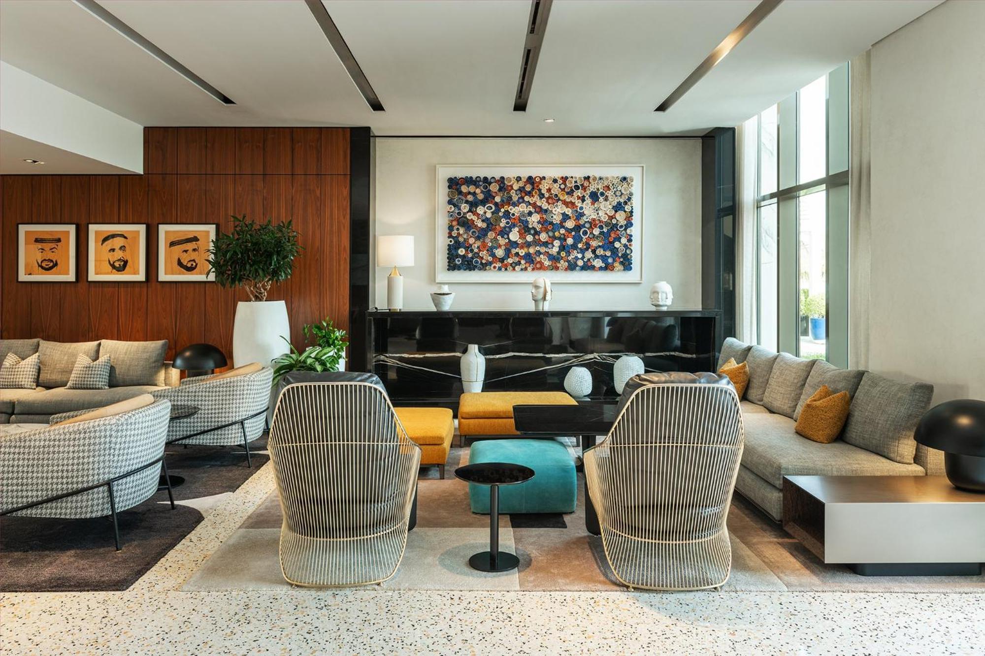Complex Th8 Palm Resort, Vignette Collection By Ihg Dubai