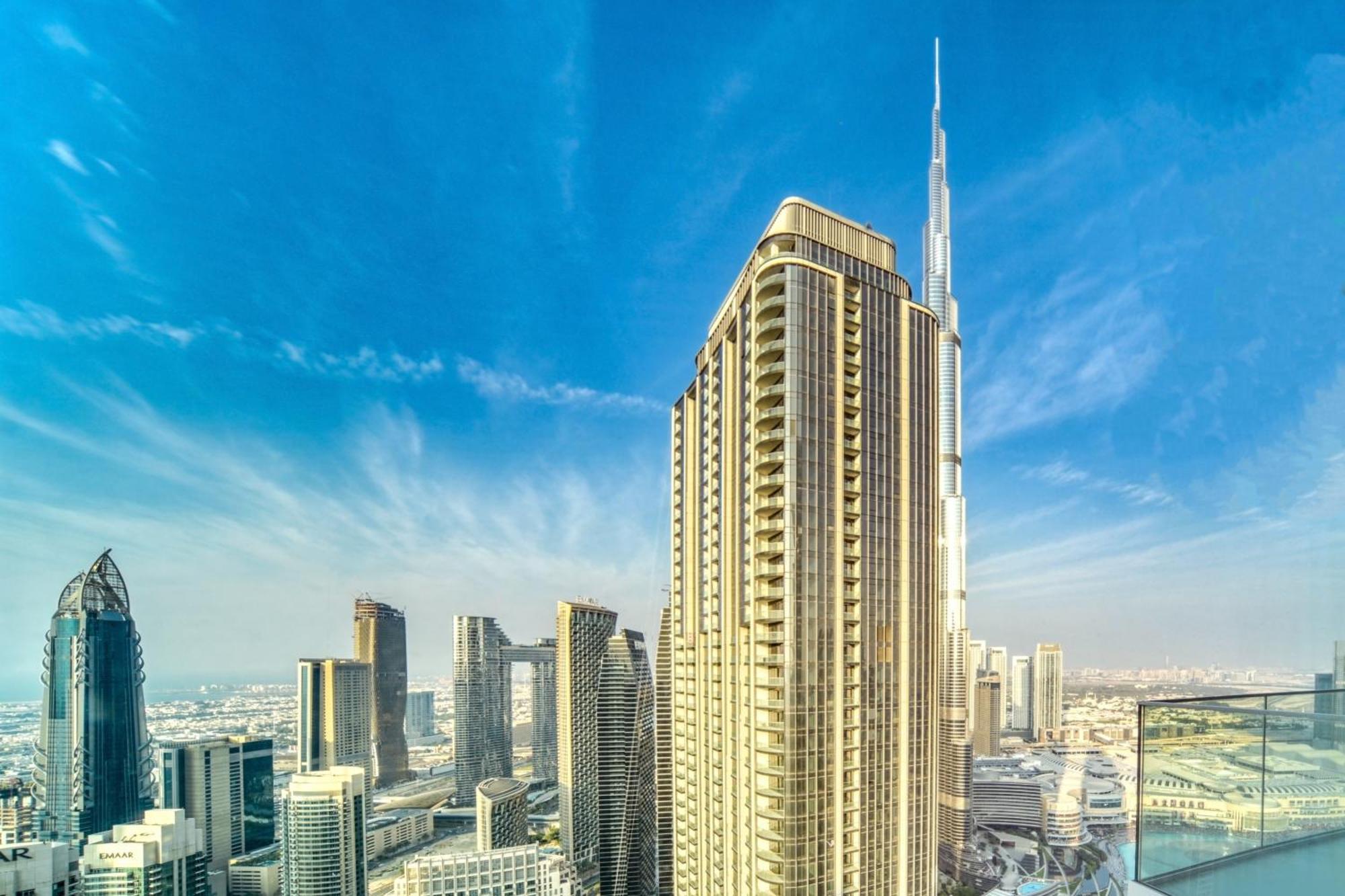 Downtown Luxury - Stunning Burj Khalifa & Sea View - 5 Minutes Walk To Mall Dubái