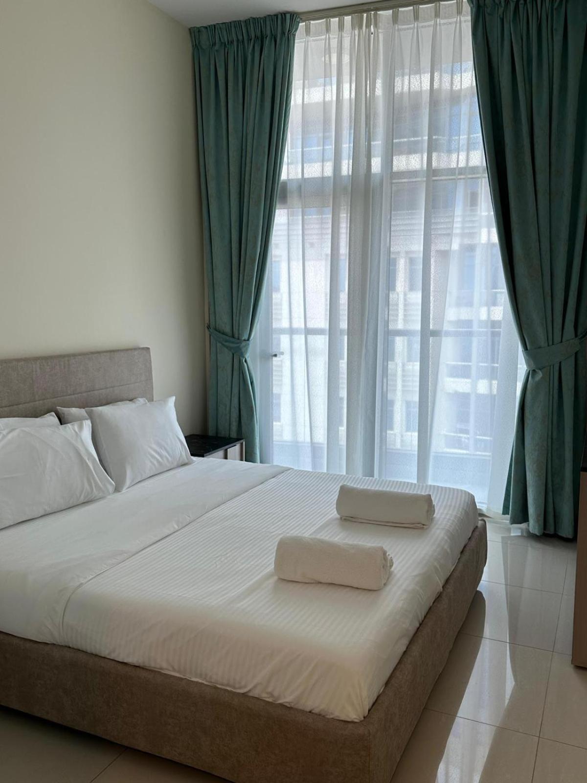Marina Royal Premium Serviced Marina Wharf - Kids Free Free Check In 24 Apartamento