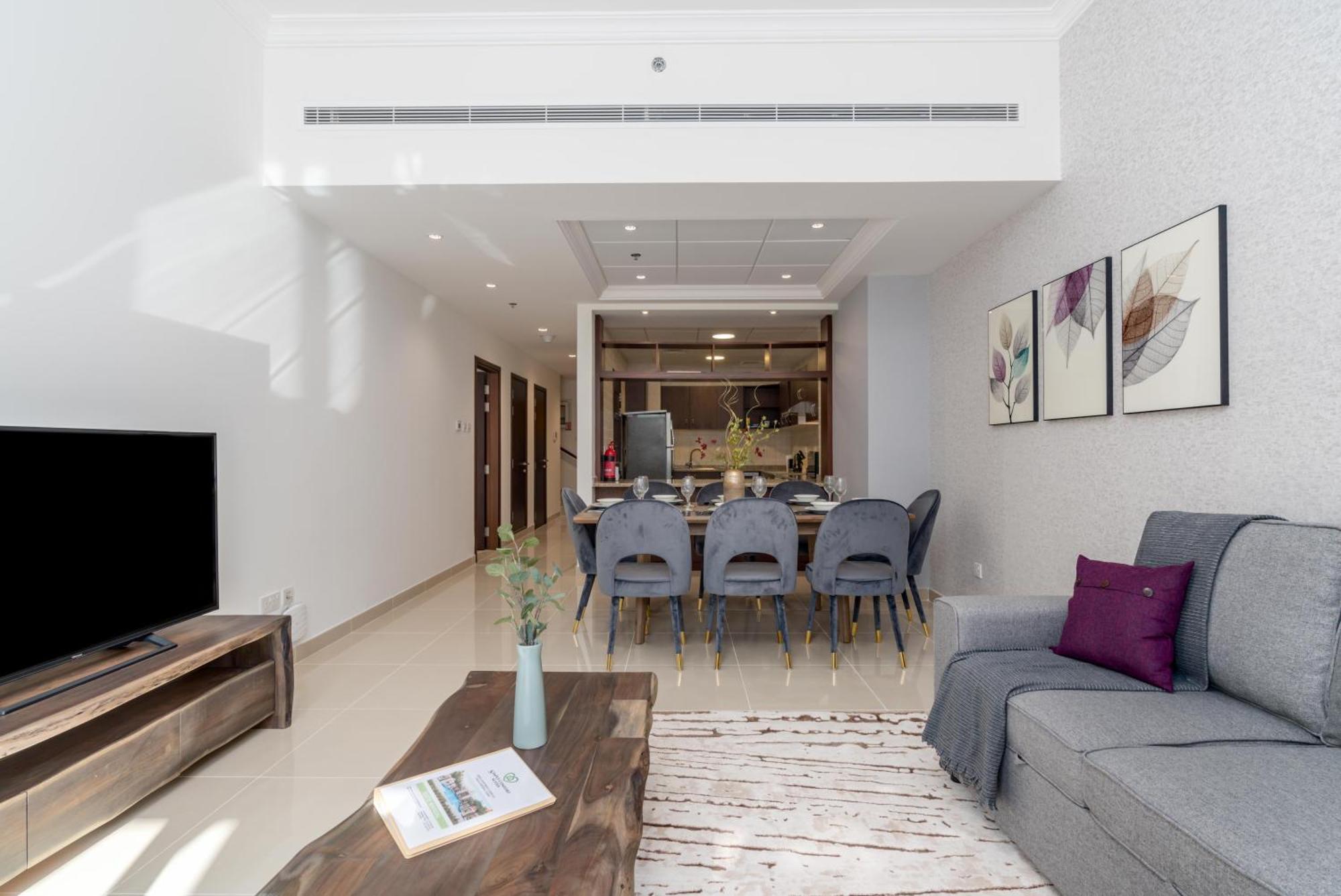 Simply Comfort In Sarai Palm Jumeirah Apartemen *