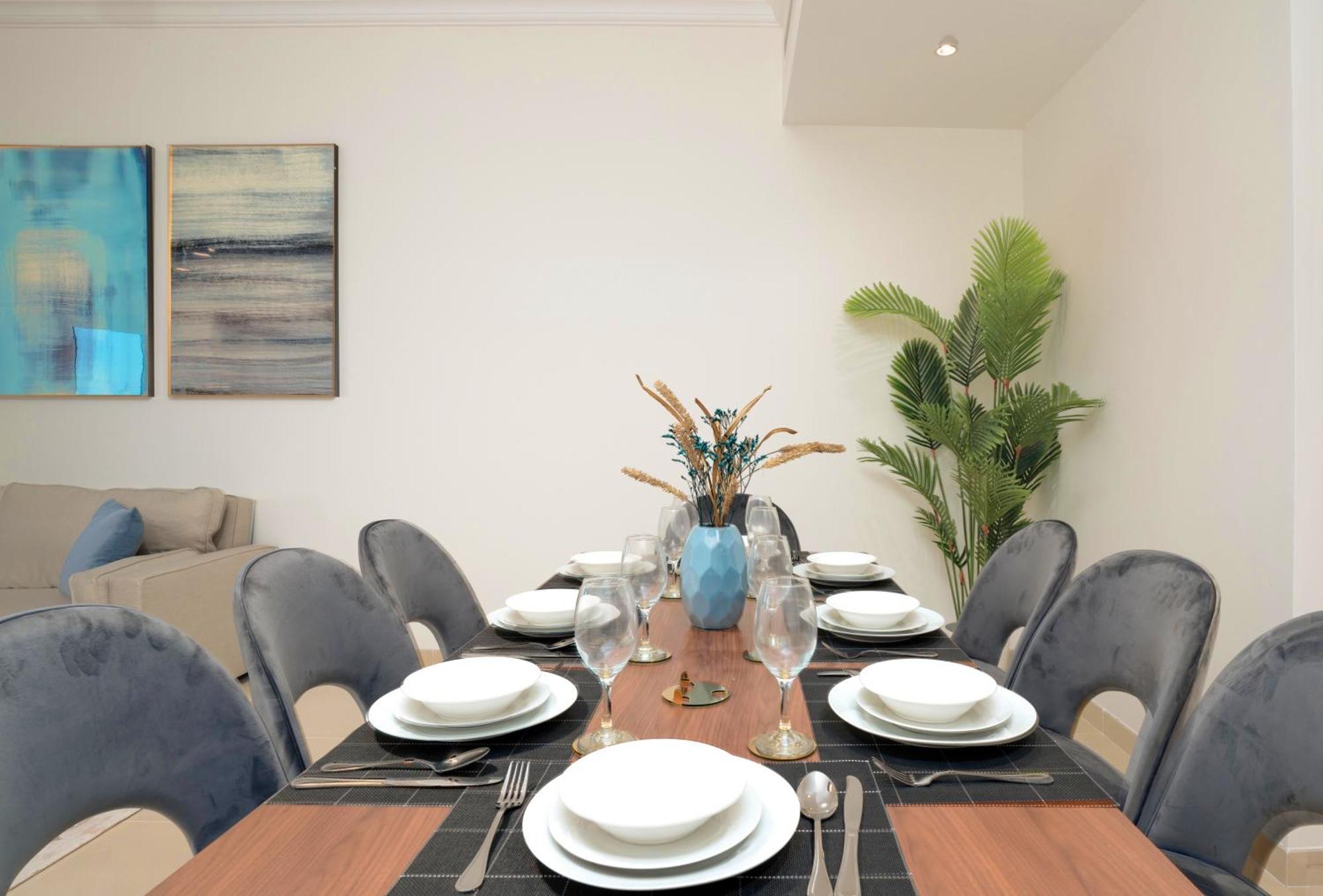 Simply Comfort In Sarai Palm Jumeirah Apartemen