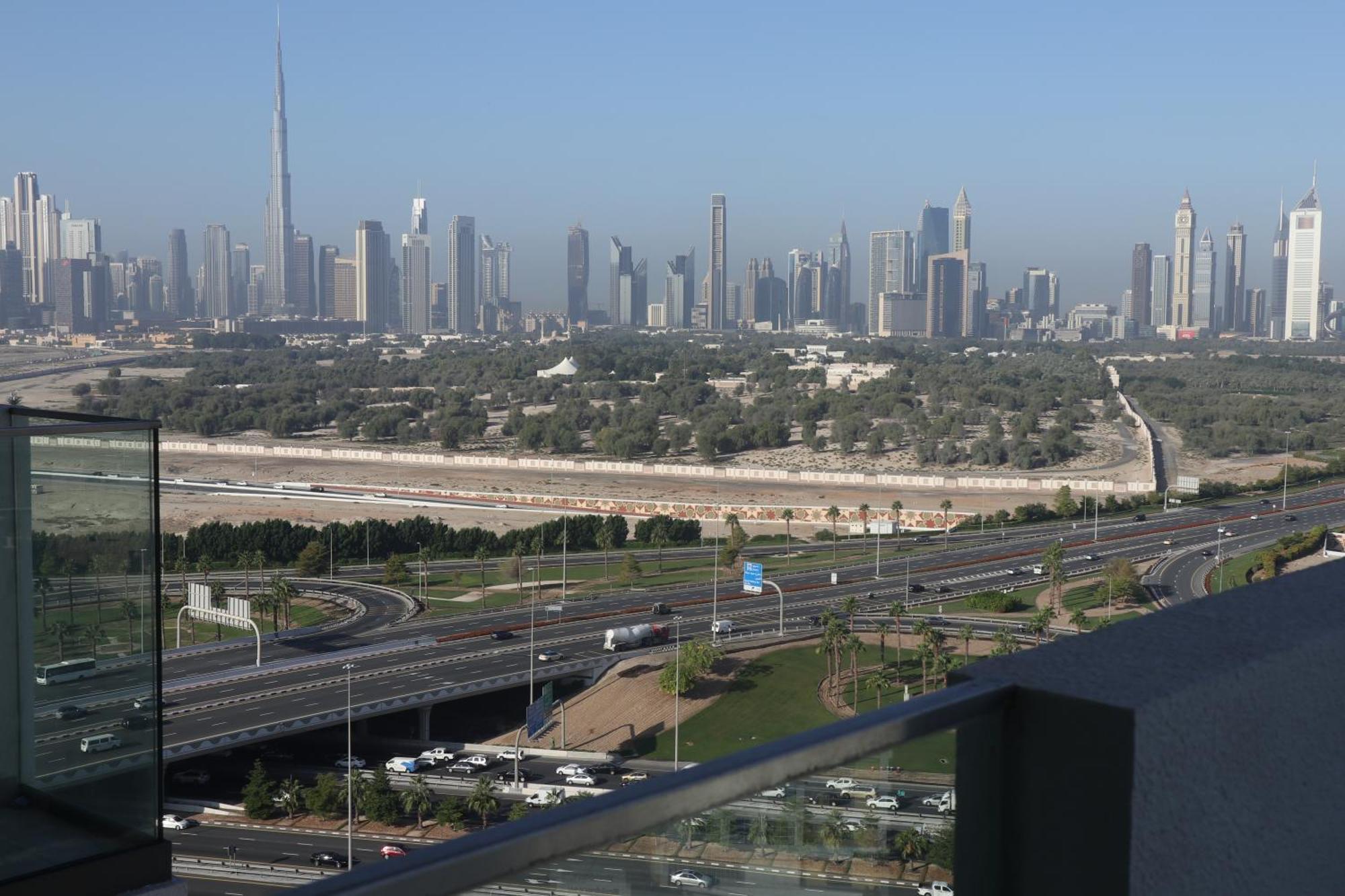 Apartemen Burj Khalifa View Ensuite King Bedroom In A 2 Bedroom Mall 8mins *