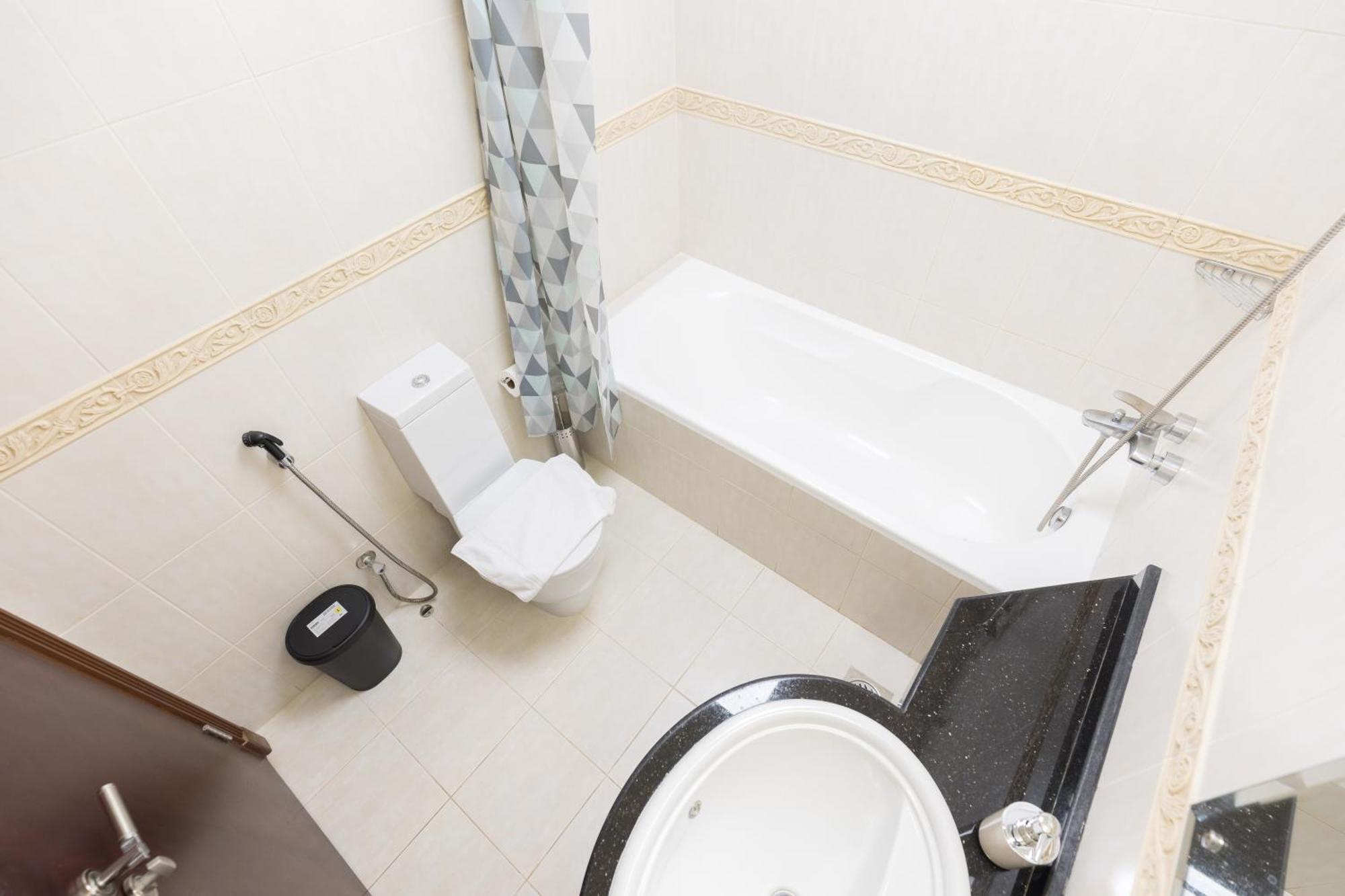 High Floor Elegance,prime Location-close To Tram Dubái