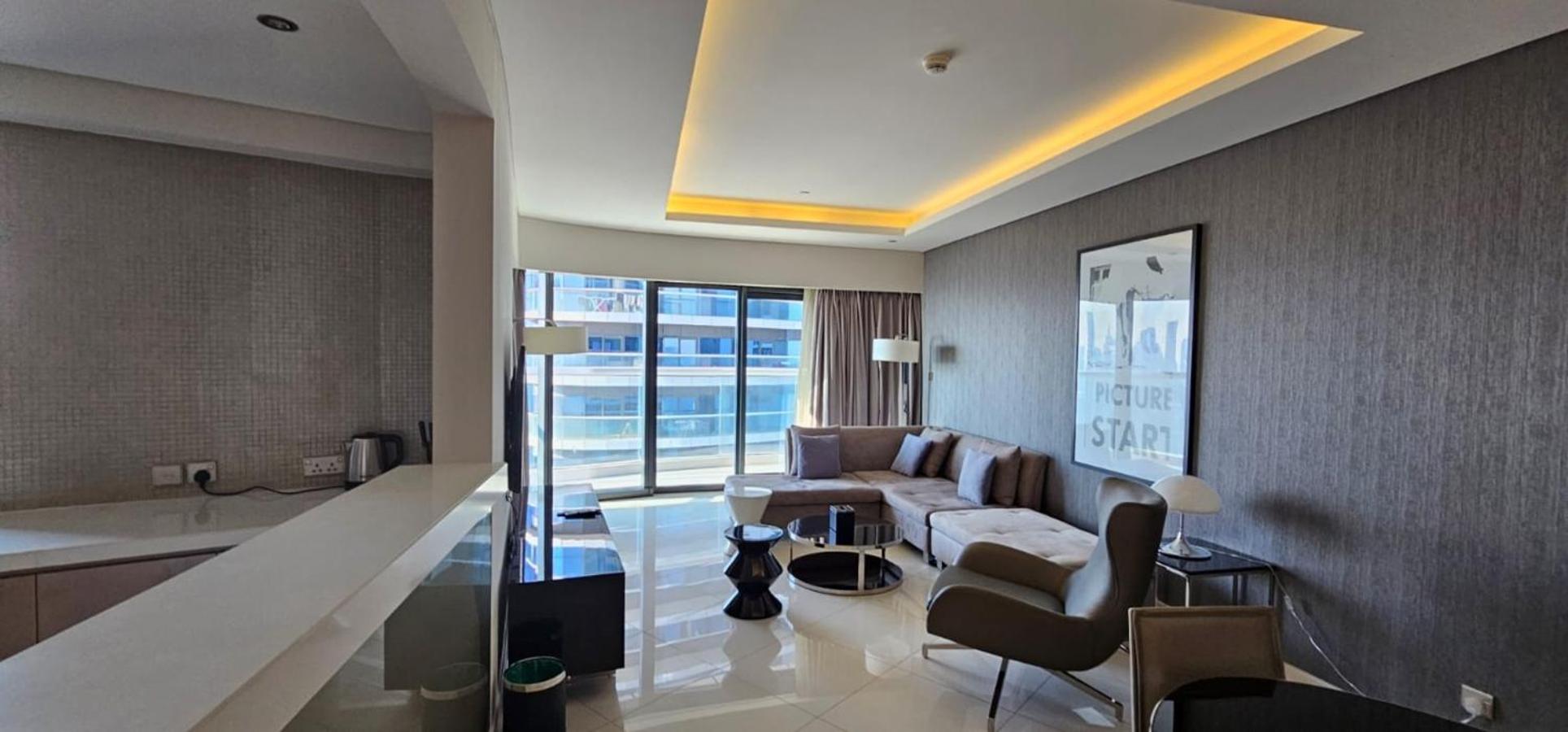 Lägenhet Paramount Towers - Elegant