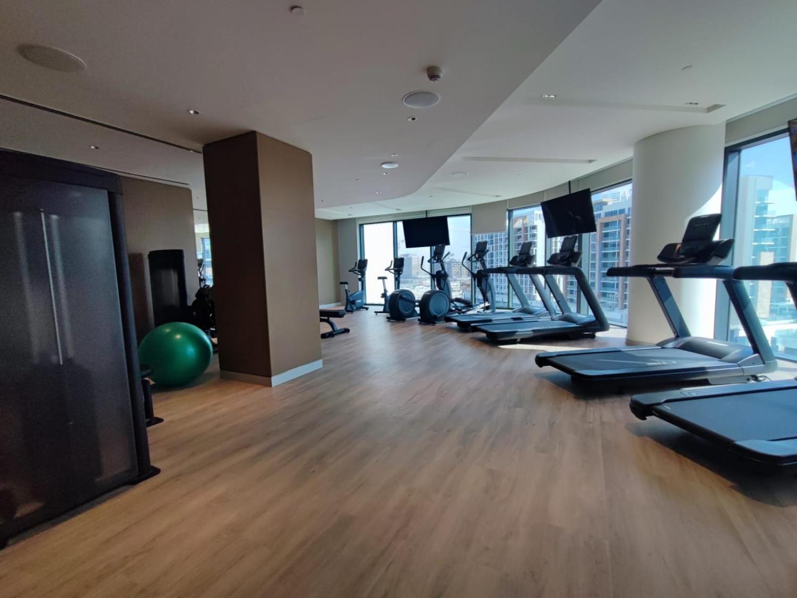 Spacious 1 Bhk In Sobha Waves Grande Dubaï
