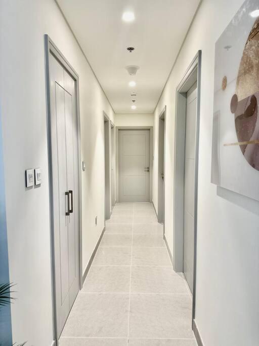 Elite Downtown Apartment *