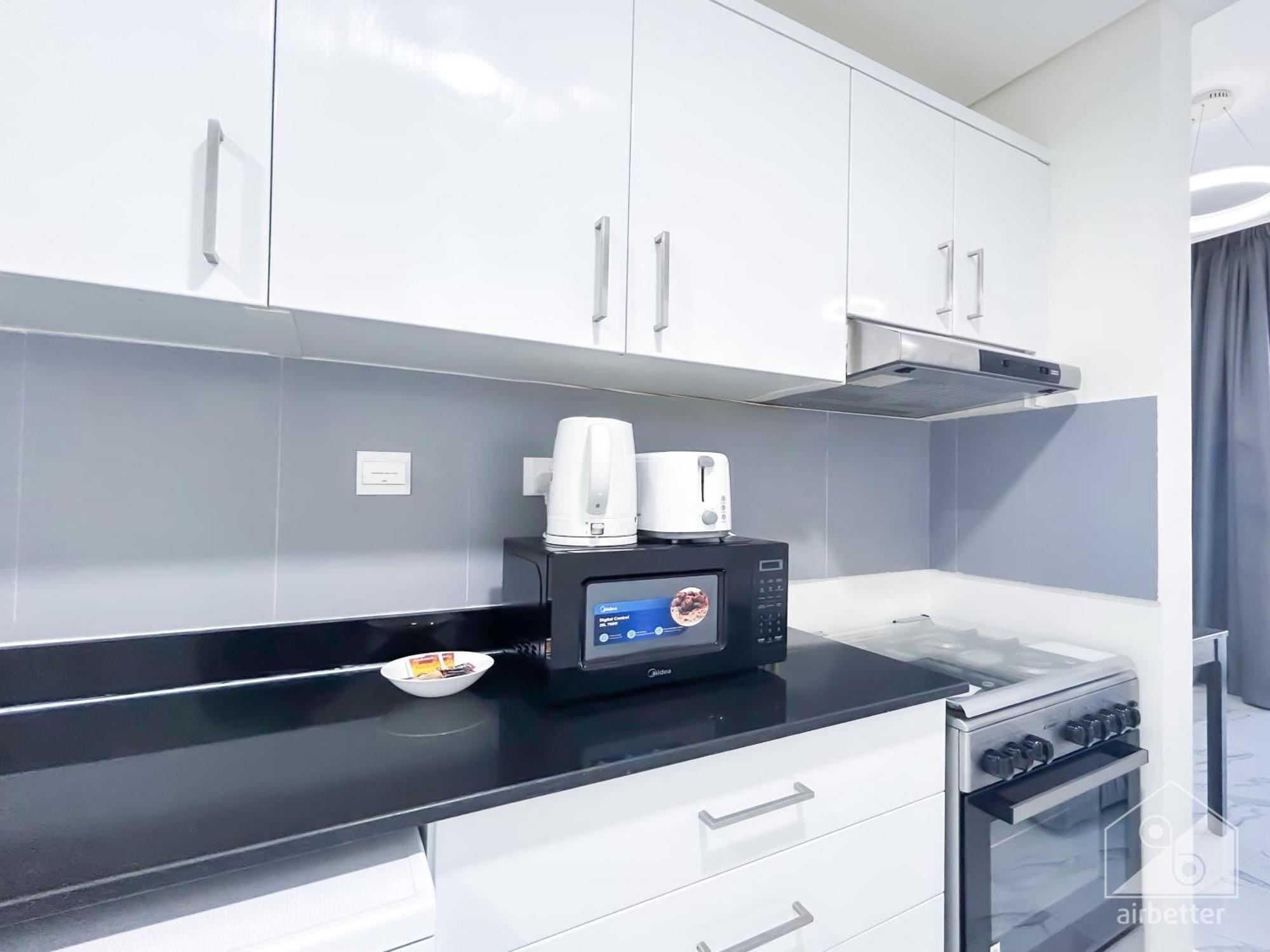 Apartament Spacious With Balcony In Al Majan